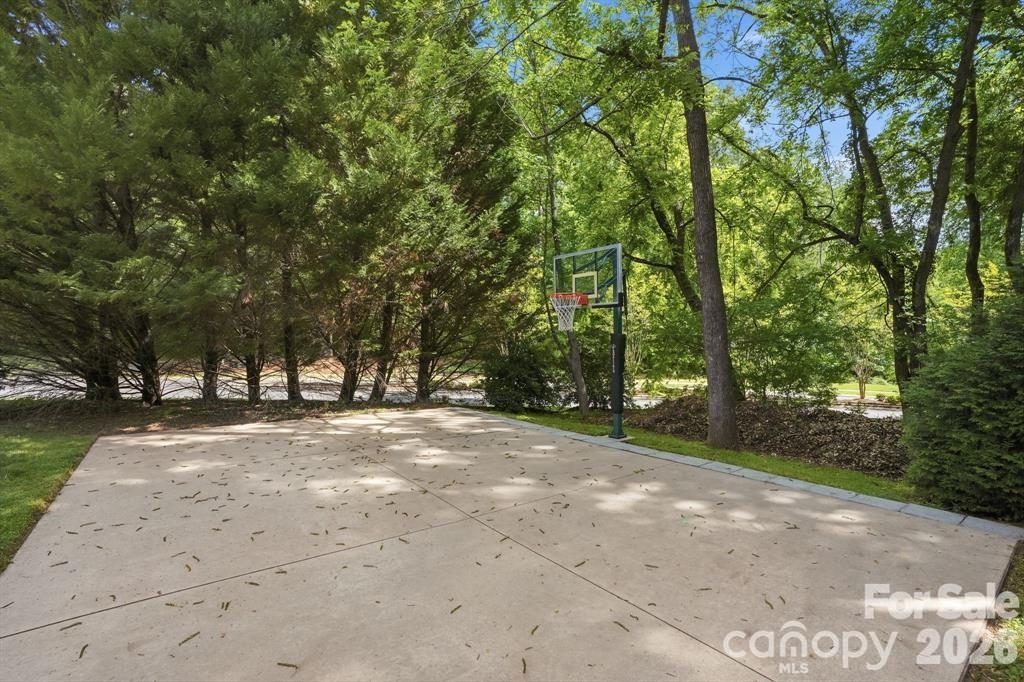 1401 Tara Plantation Boulevard — Wesley Chapel