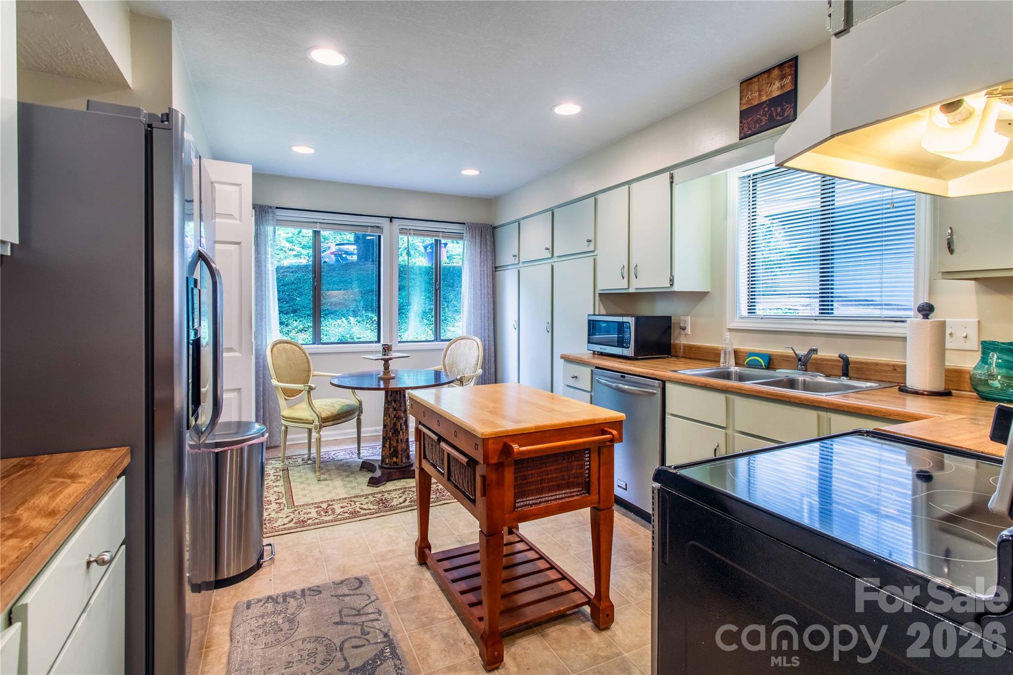3A Cedarwood Drive — Asheville