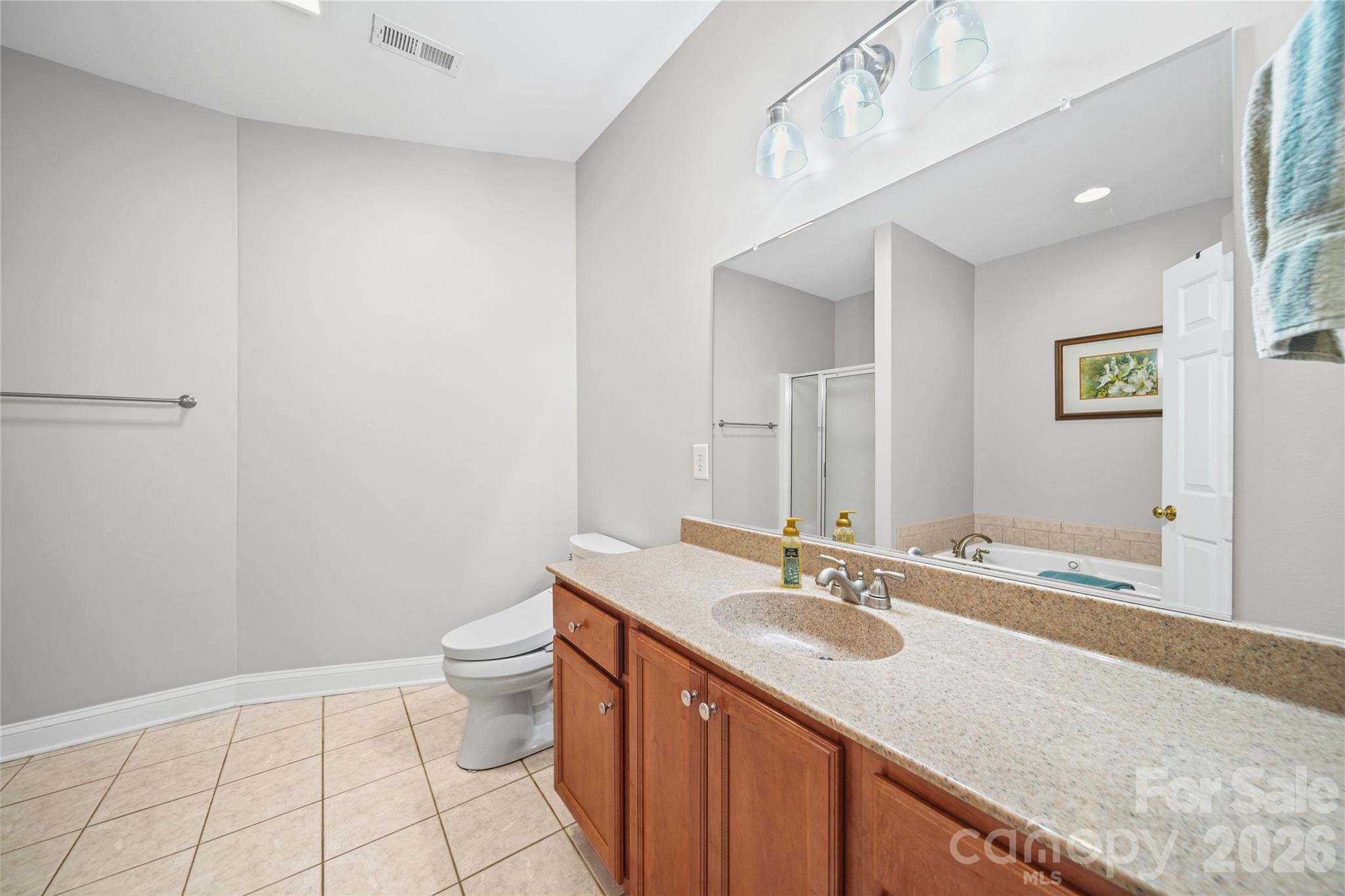 1524 Royalty Circle — Statesville