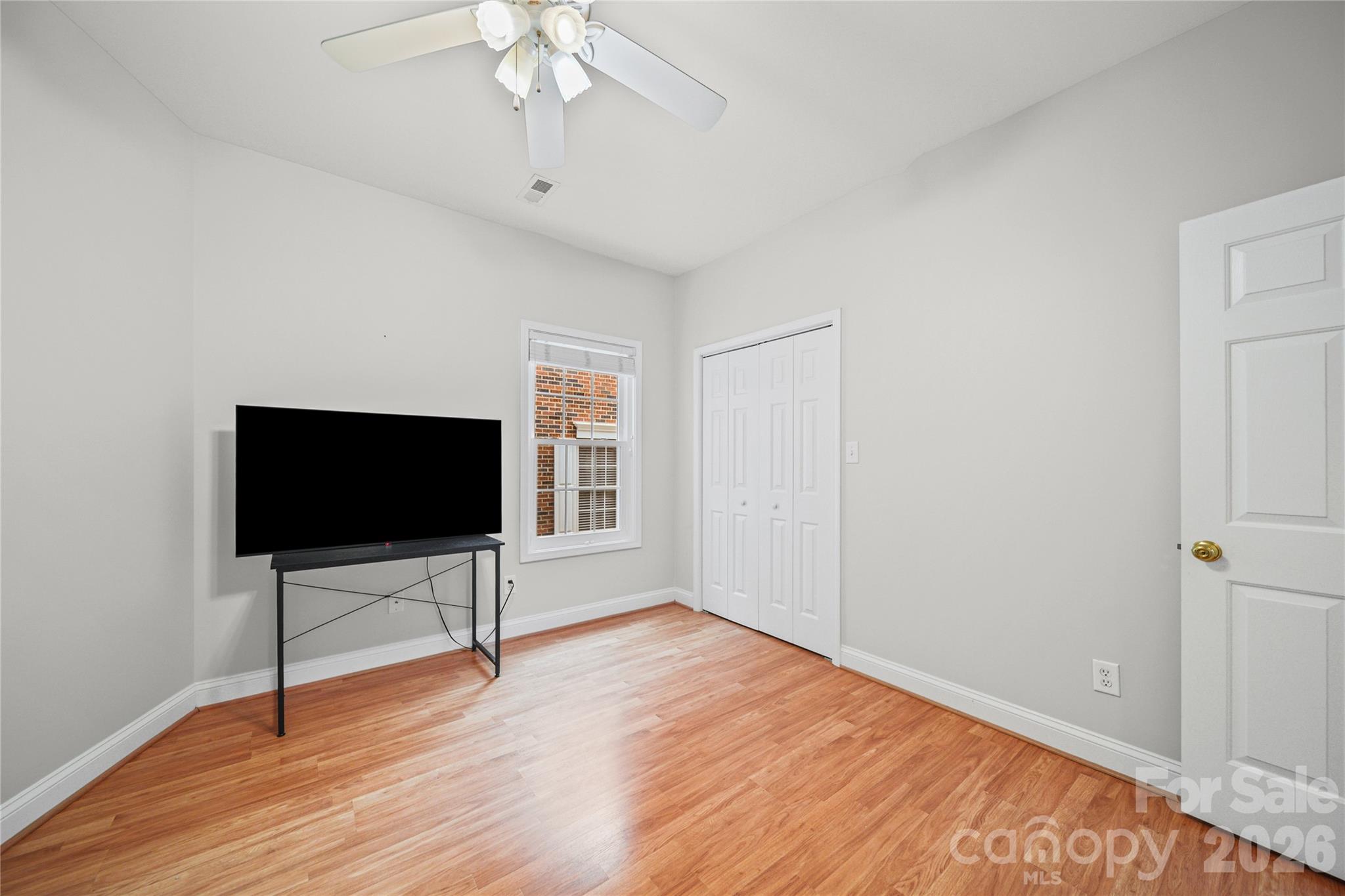 1524 Royalty Circle — Statesville