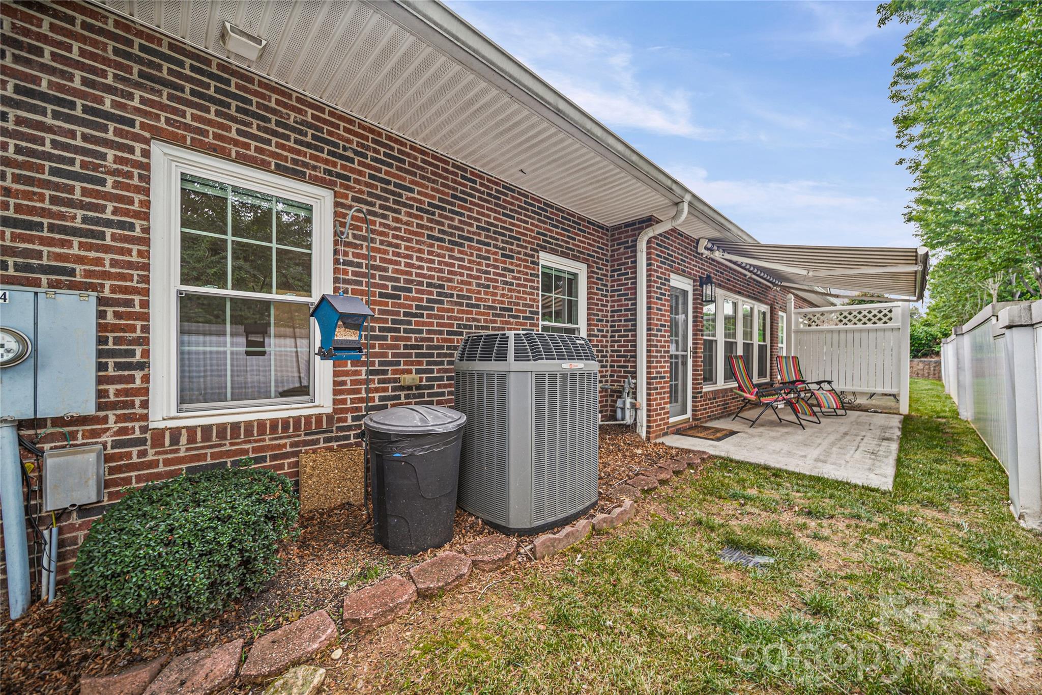 1524 Royalty Circle — Statesville