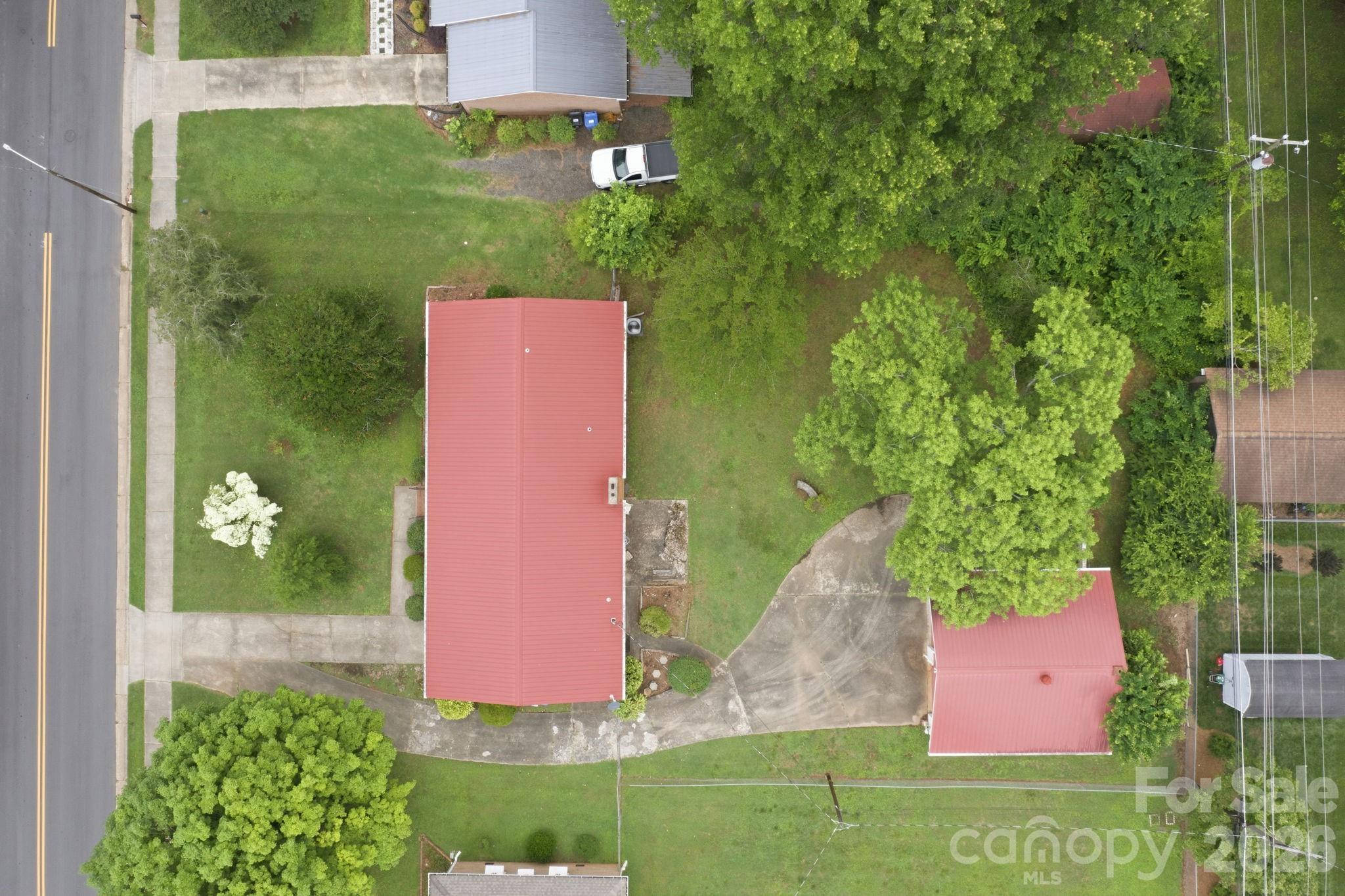635 Fieldstone Road — Mooresville