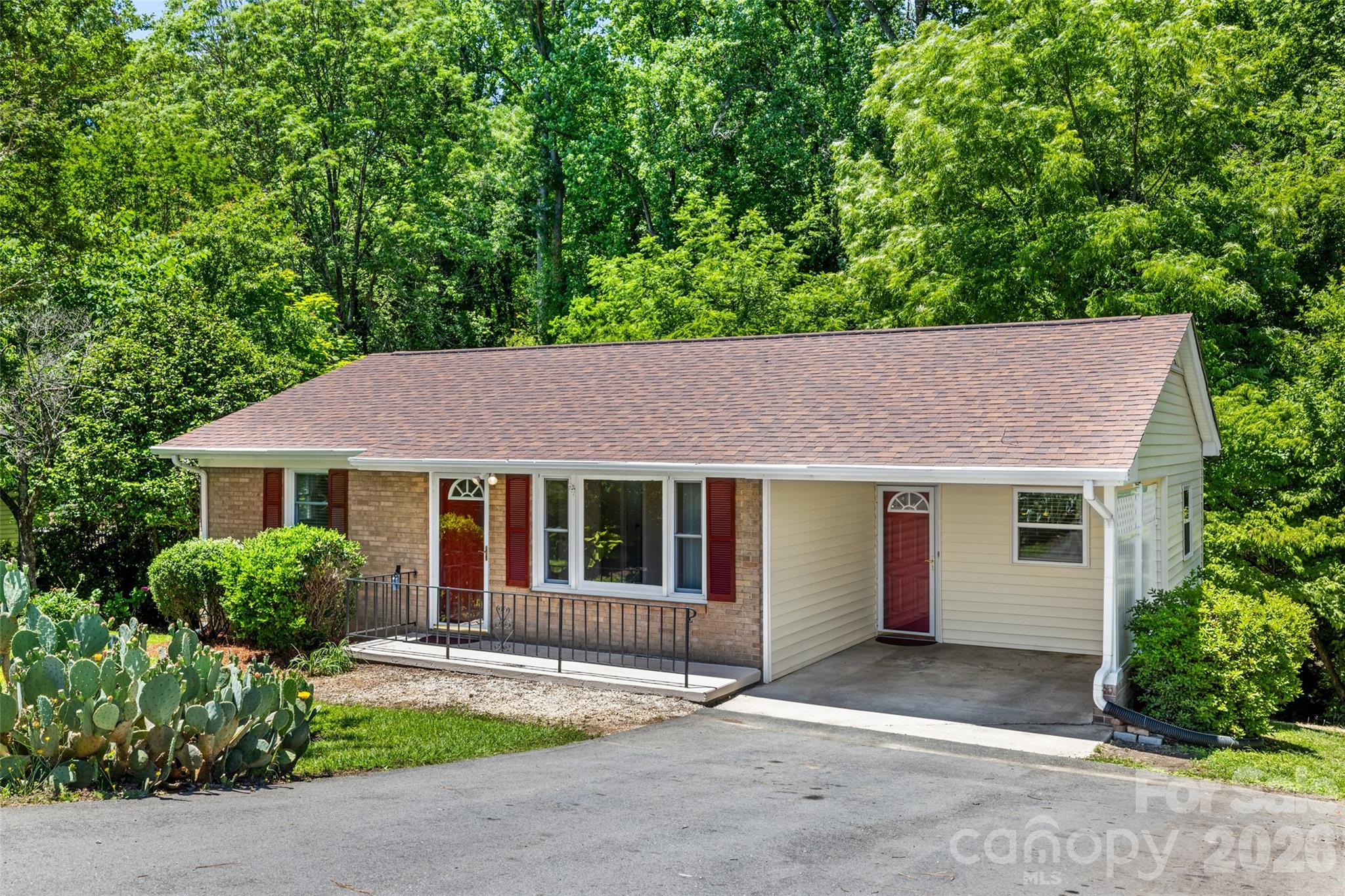 219 Belton Avenue — Mount Holly