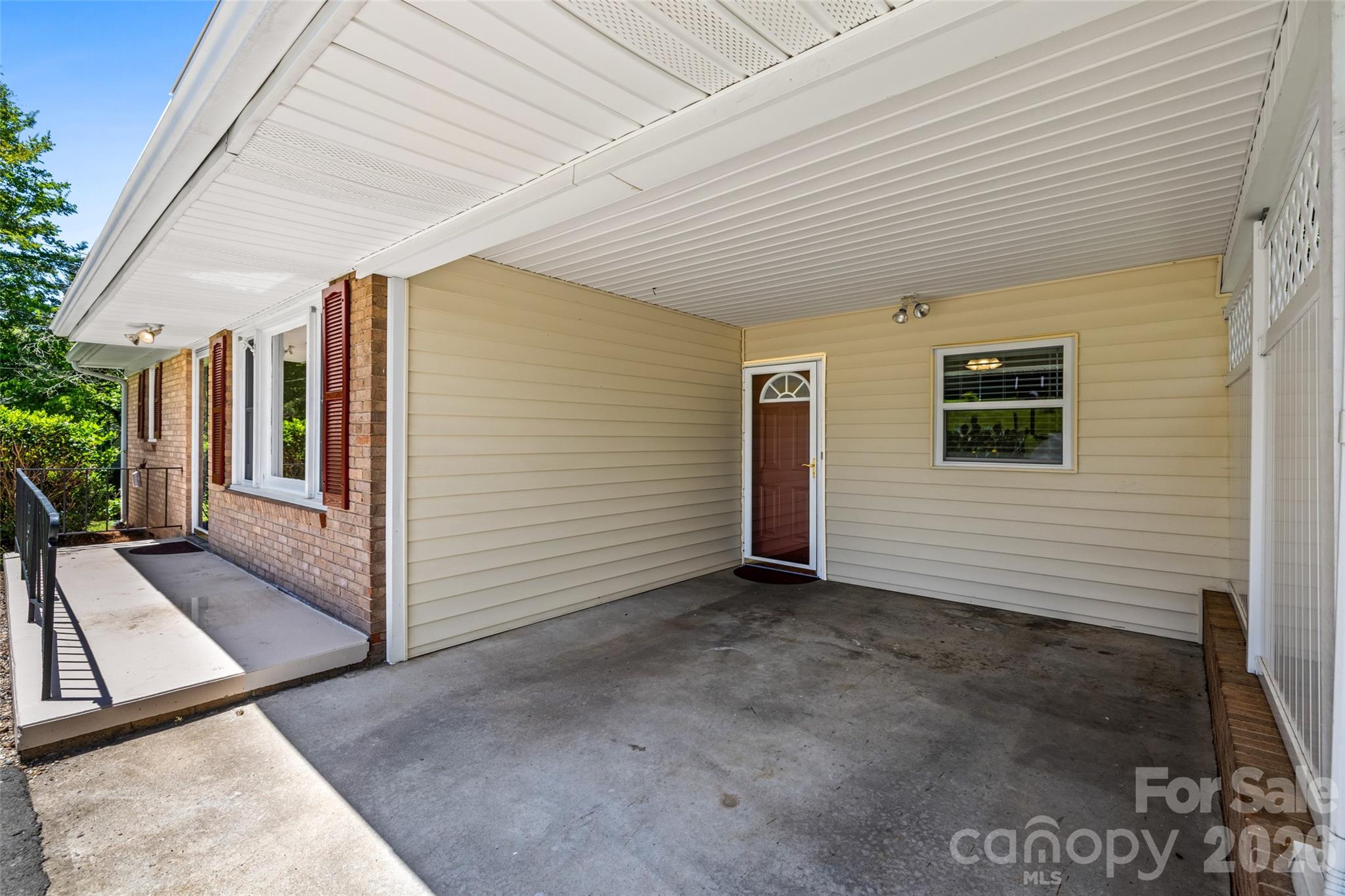 219 Belton Avenue — Mount Holly