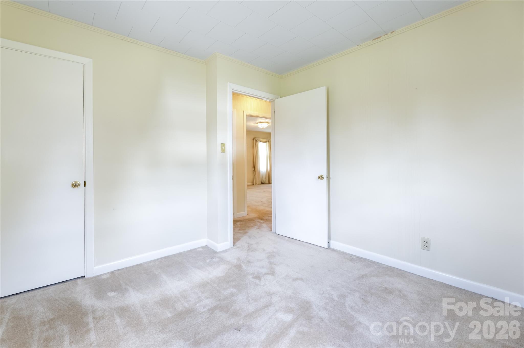 122 Whitley Road — Morganton