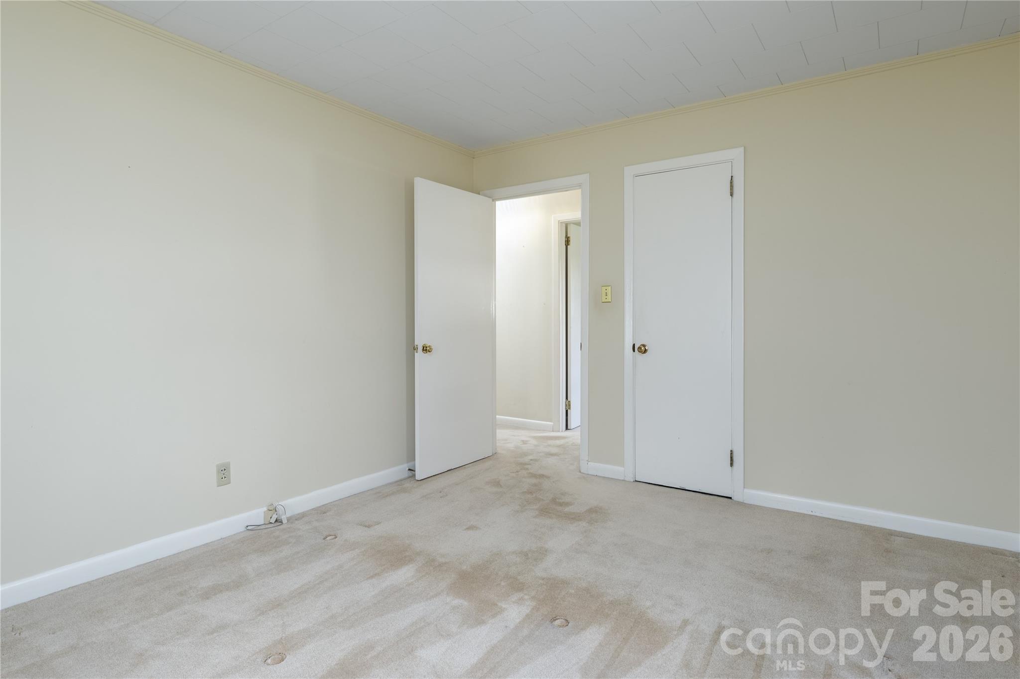 122 Whitley Road — Morganton