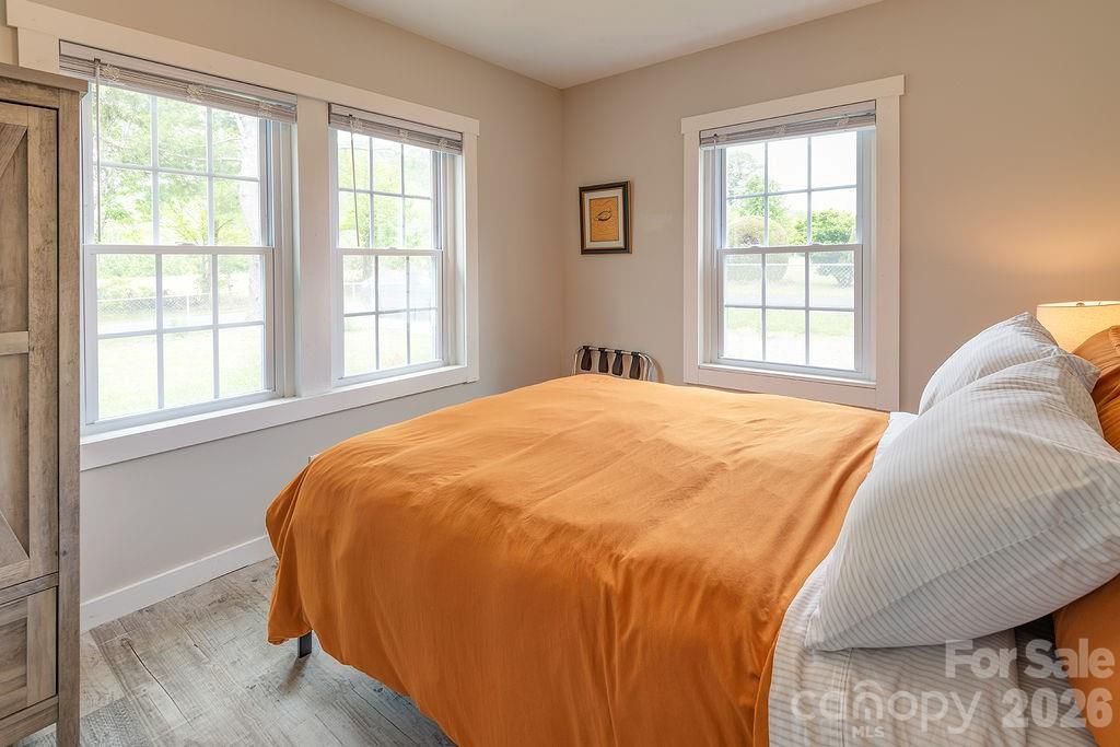 50 Hutchins Road — Black Mountain
