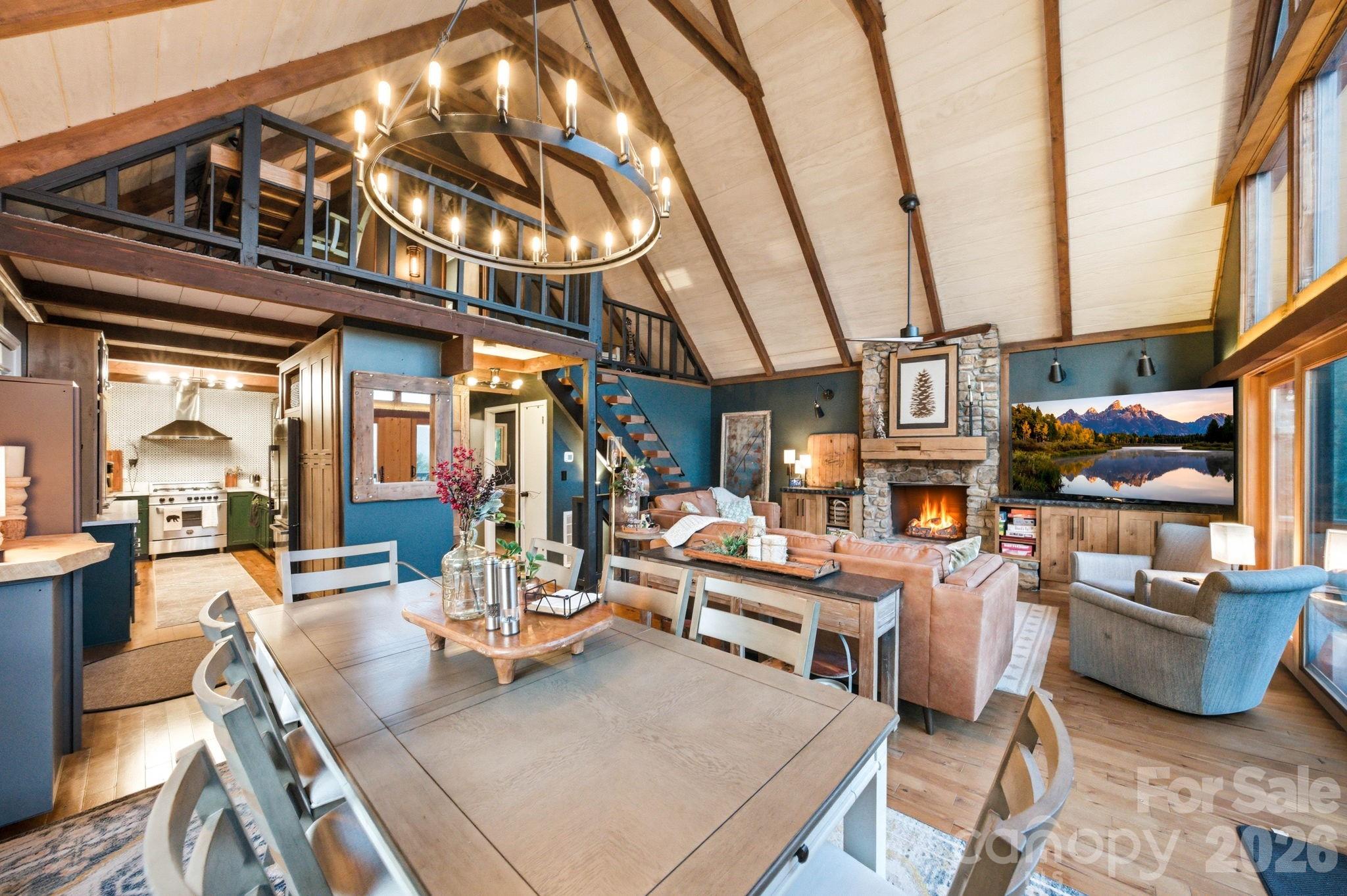 429 Green Cove Road — Sugar Mountain