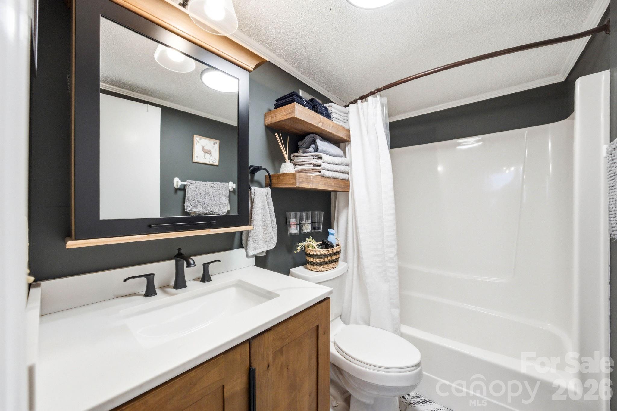 429 Green Cove Road — Sugar Mountain
