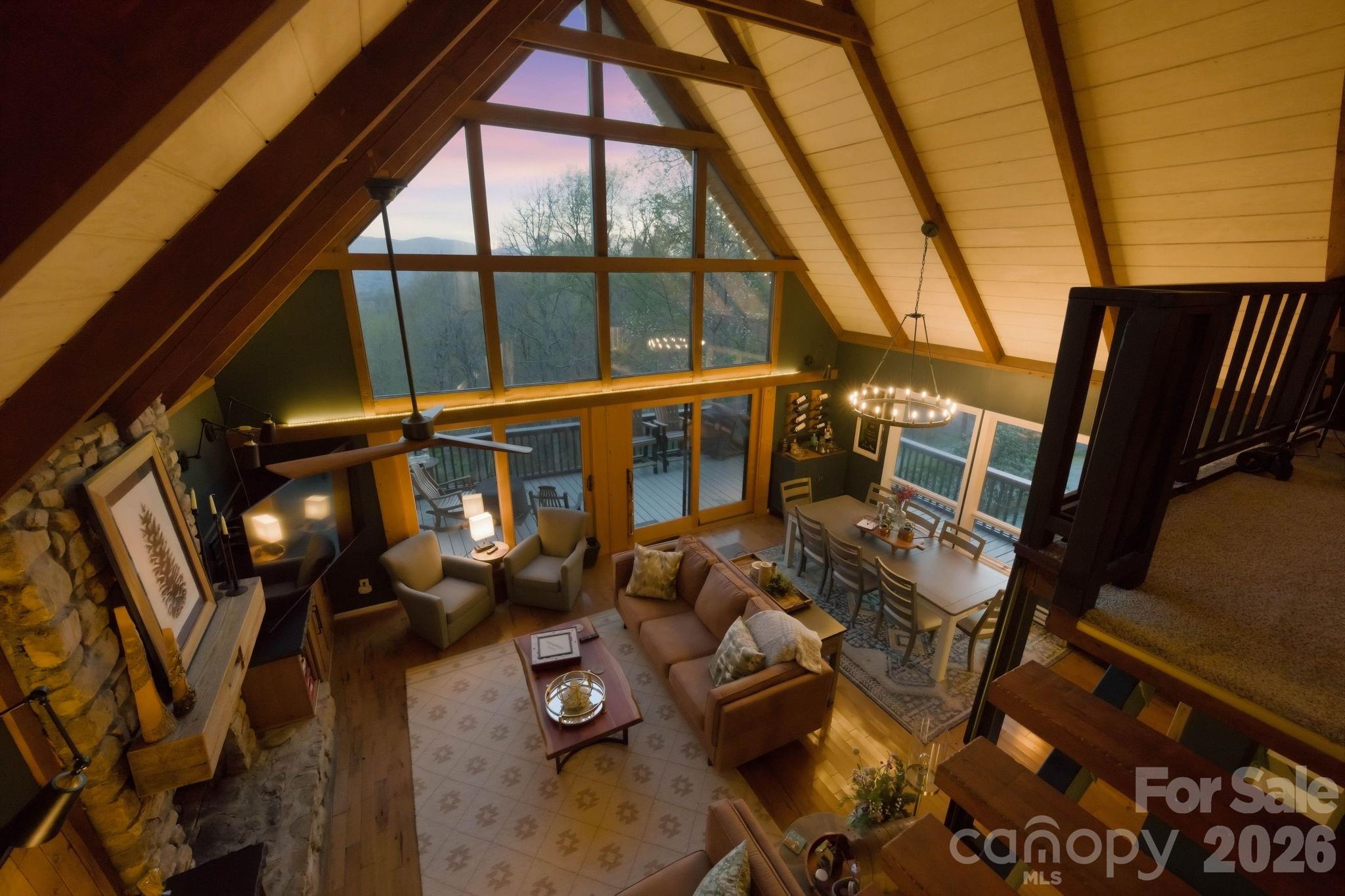 429 Green Cove Road — Sugar Mountain