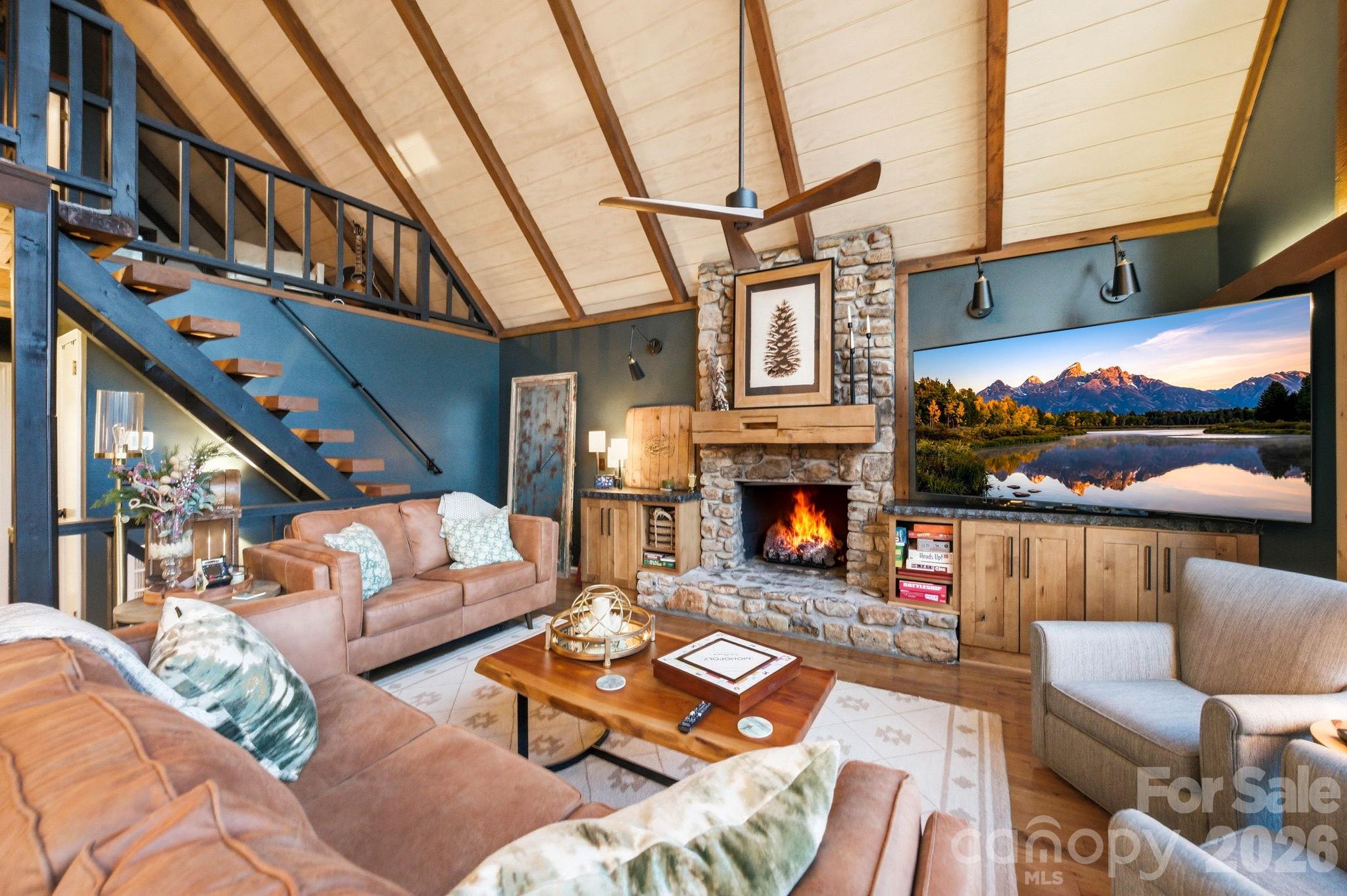 429 Green Cove Road — Sugar Mountain