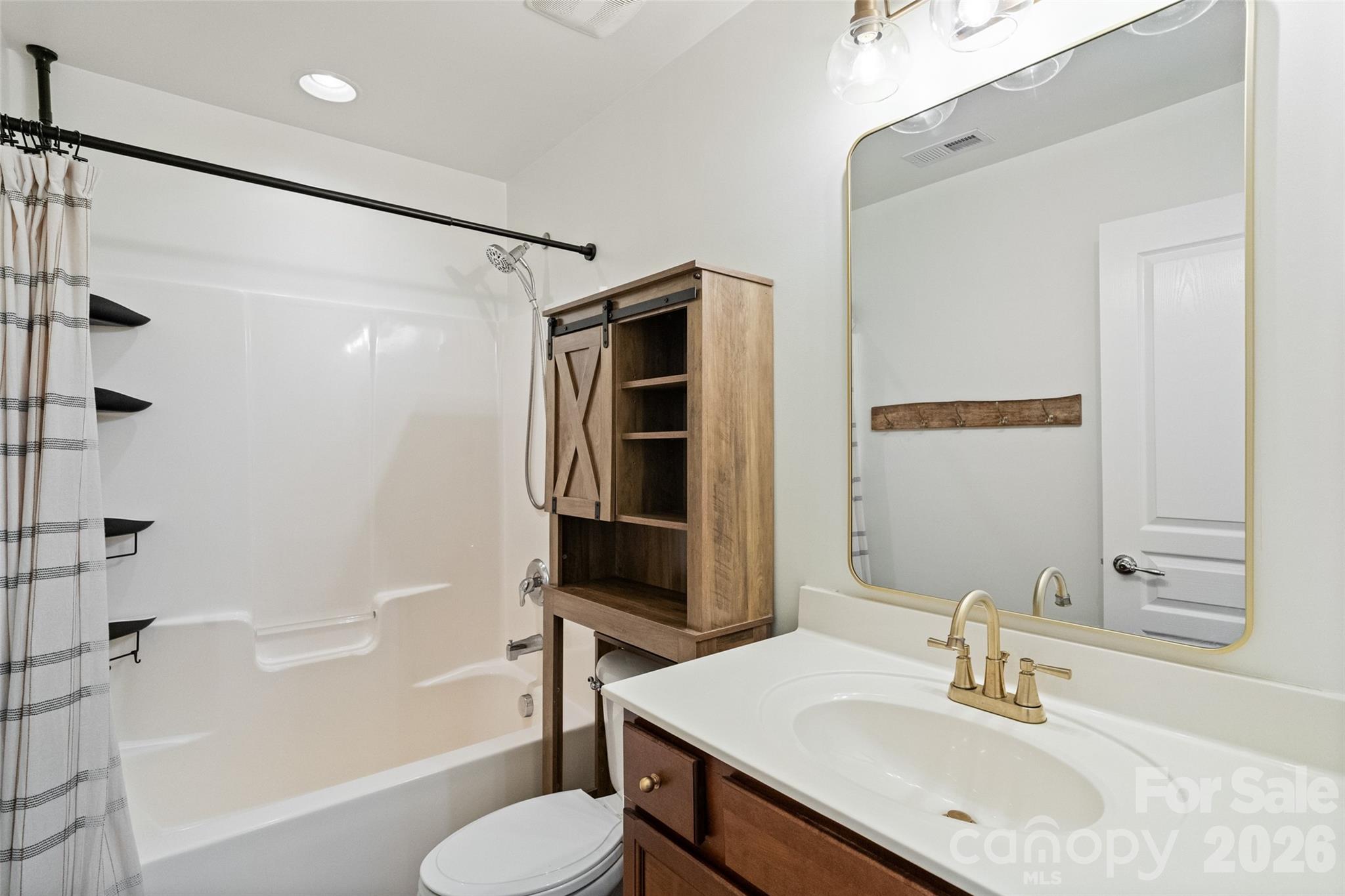 416 River Park Road — Belmont