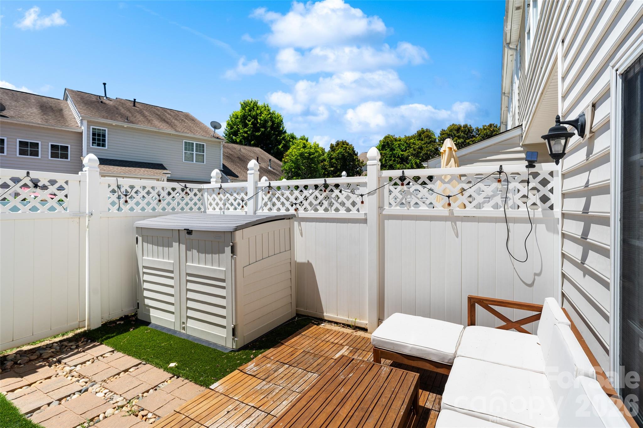 416 River Park Road — Belmont
