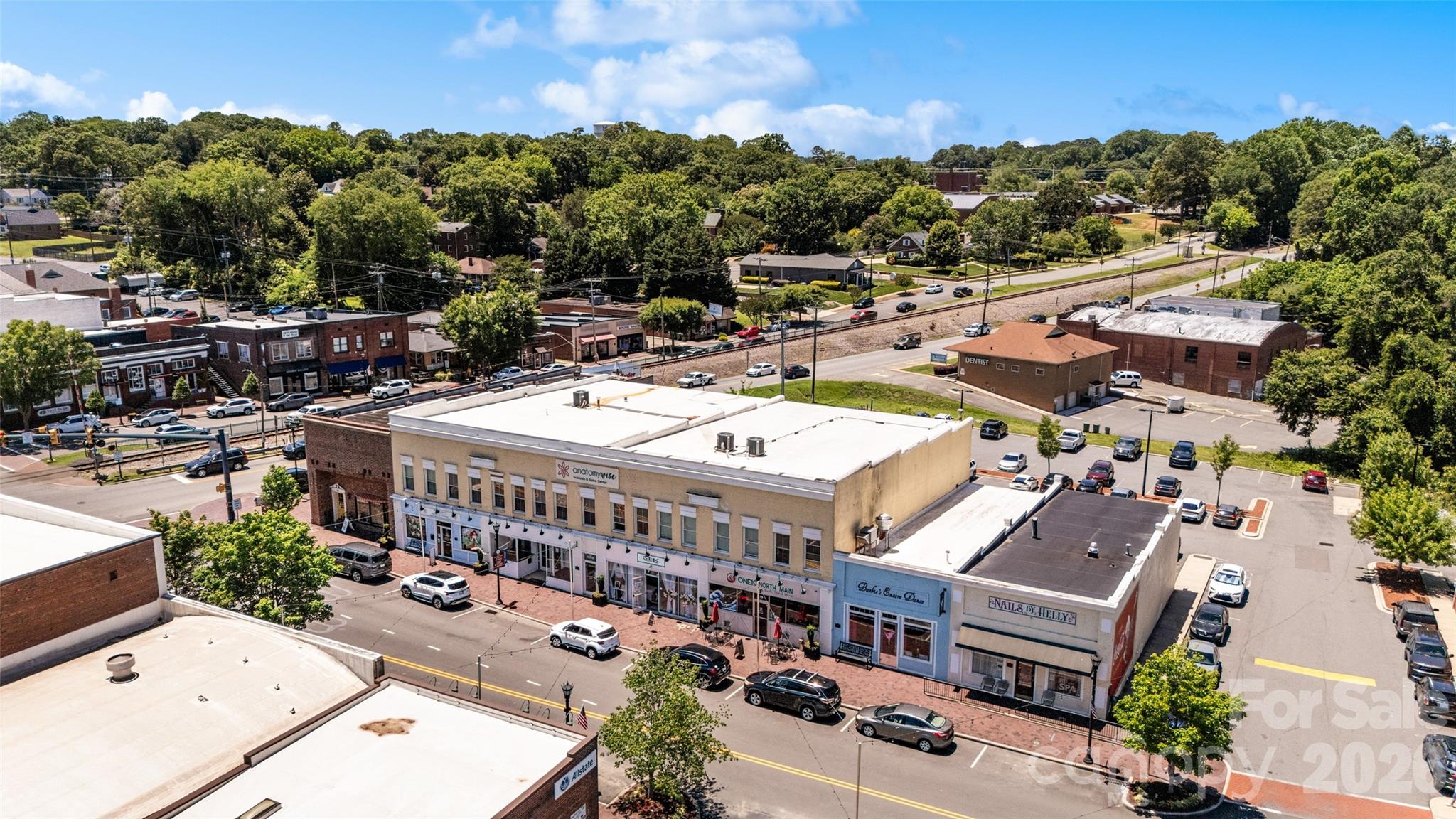 416 River Park Road — Belmont