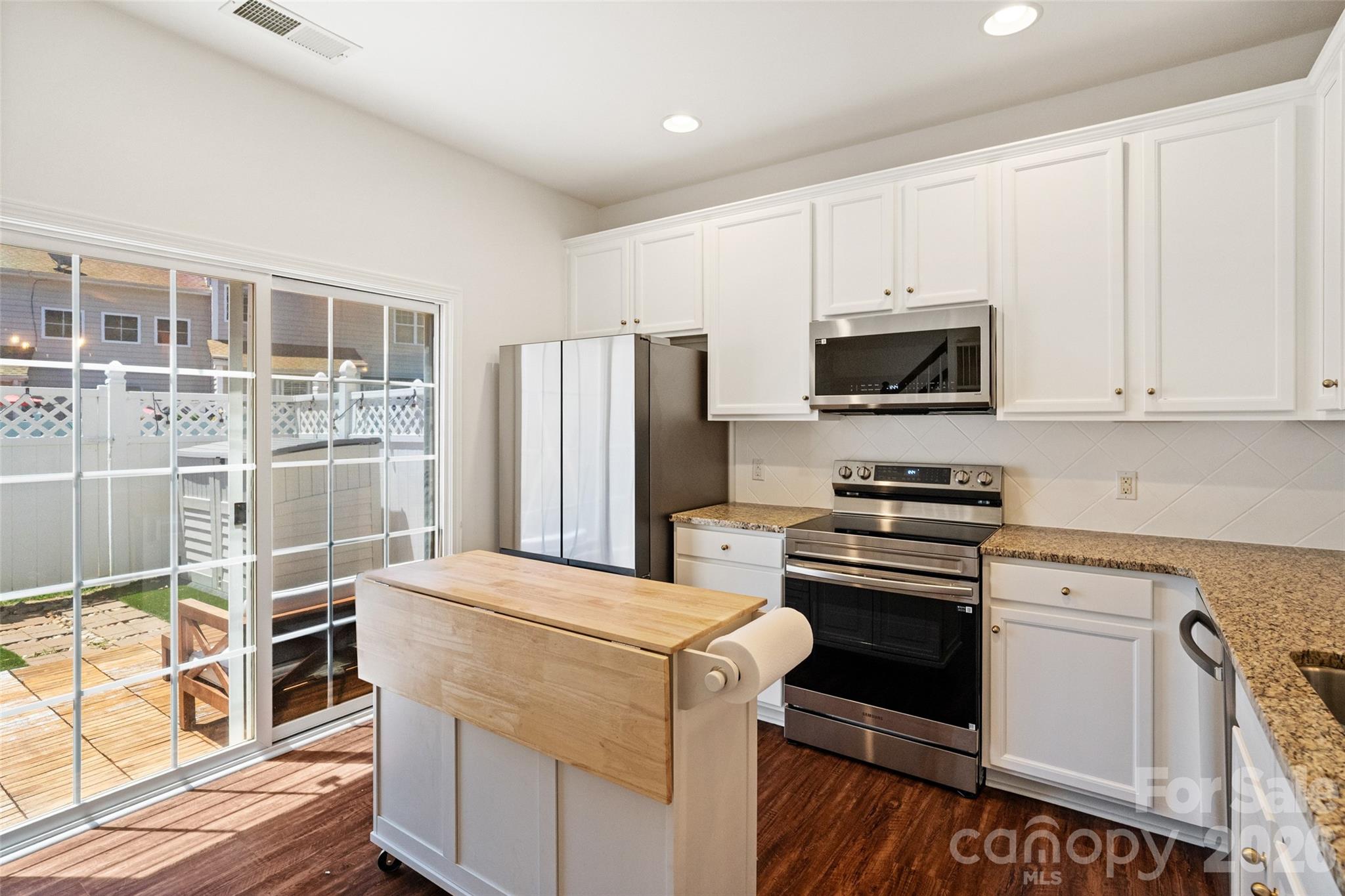 416 River Park Road — Belmont