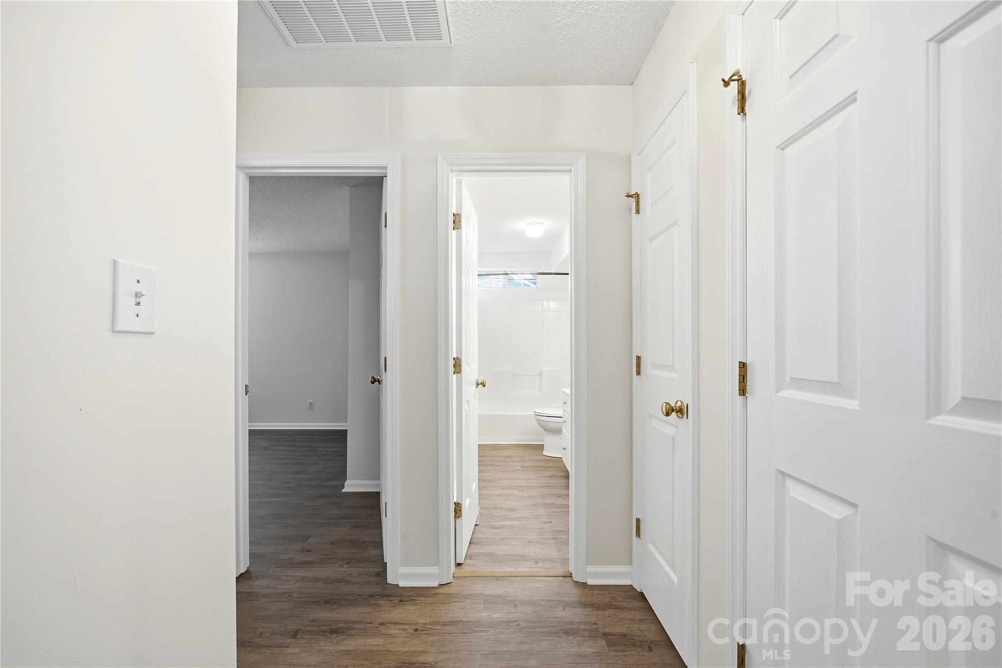 390 Amhurst Street SW — Concord