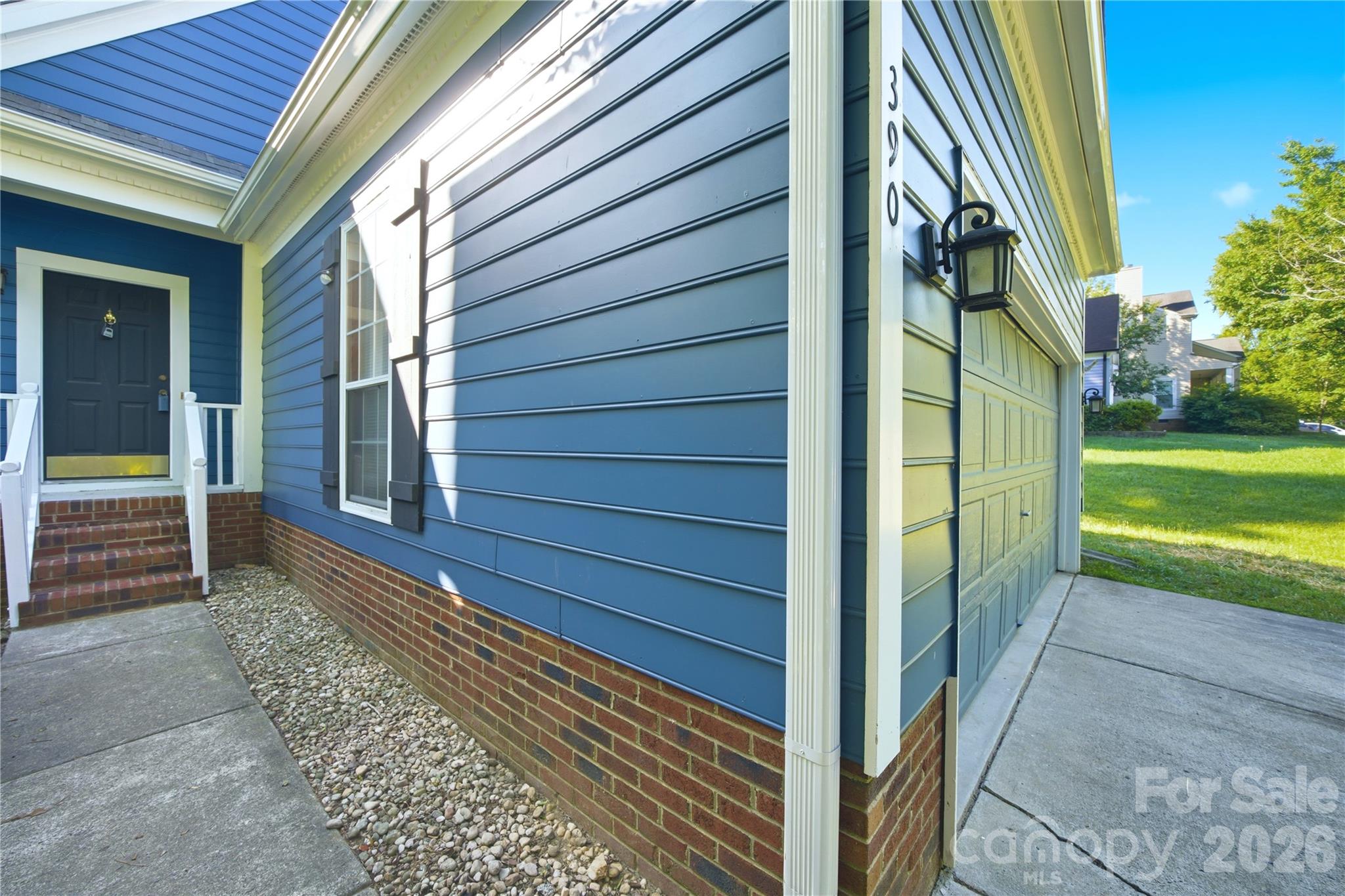 390 Amhurst Street SW — Concord