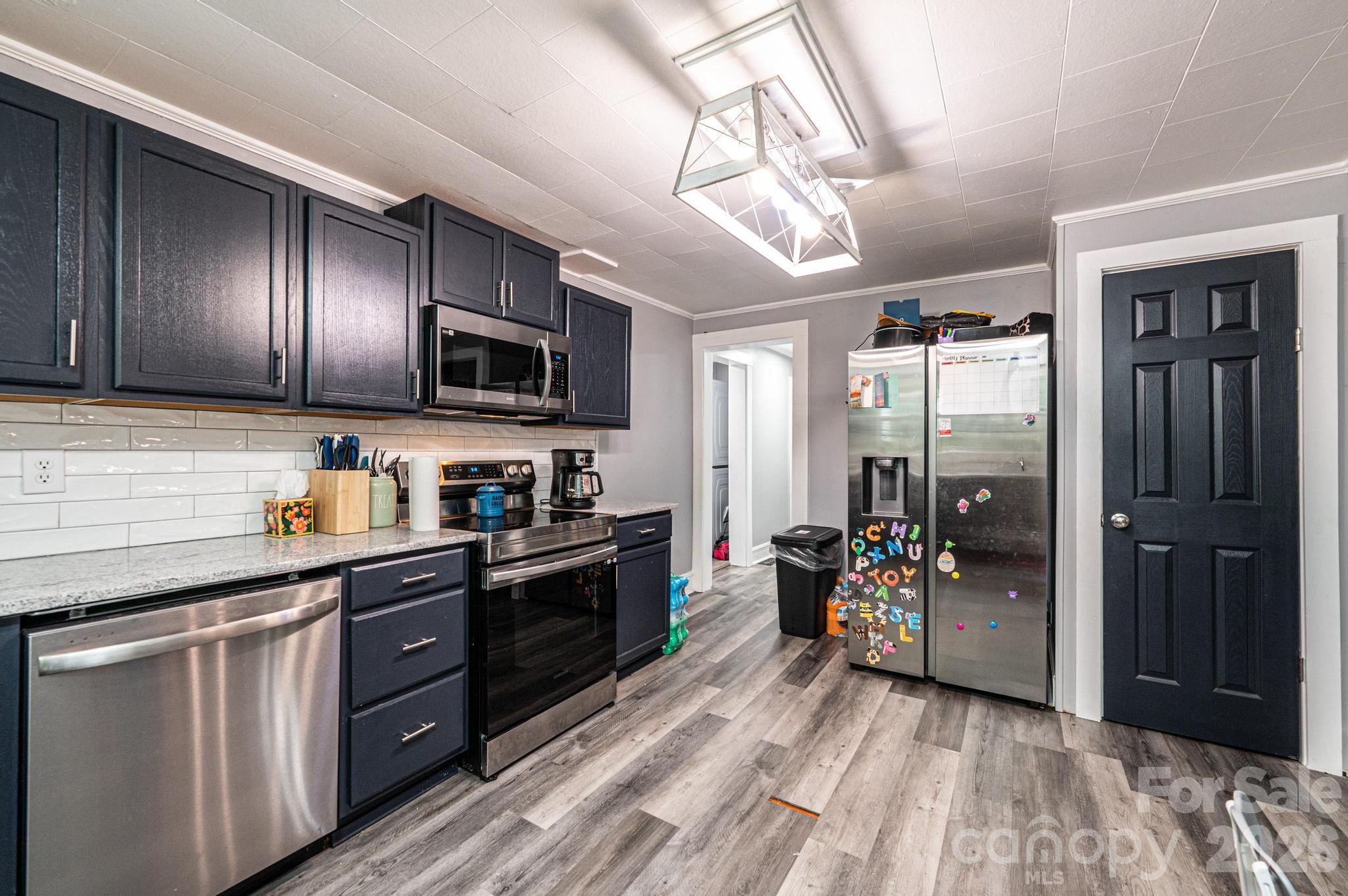 224 broadway Street NW — Lenoir