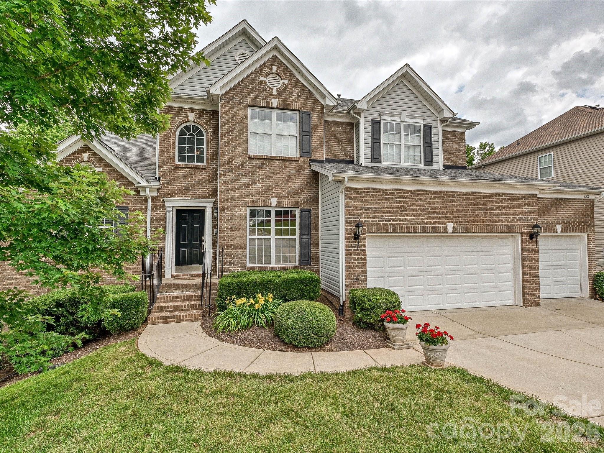 152 Lighthouse Road — Mount Holly