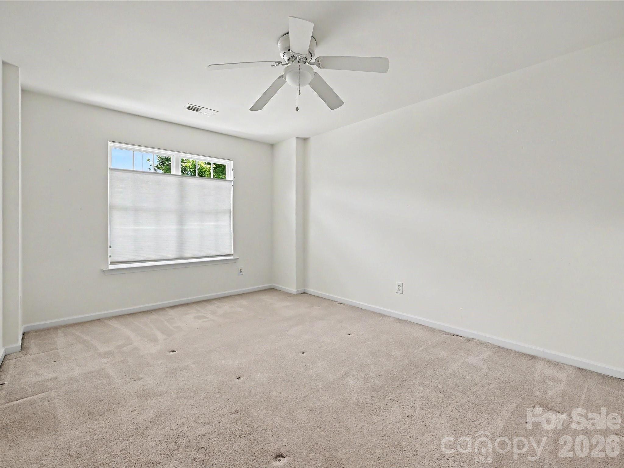 152 Lighthouse Road — Mount Holly