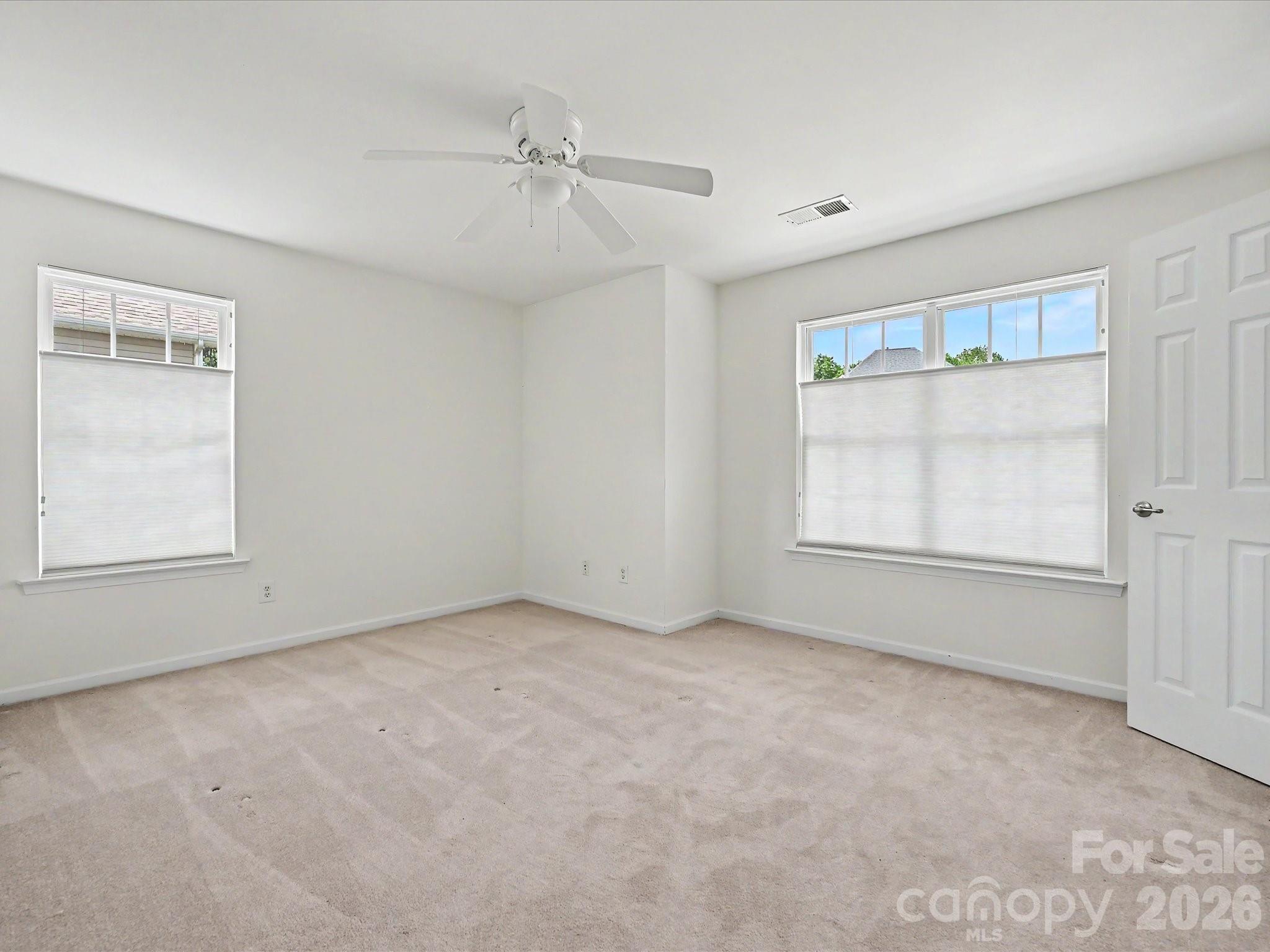 152 Lighthouse Road — Mount Holly