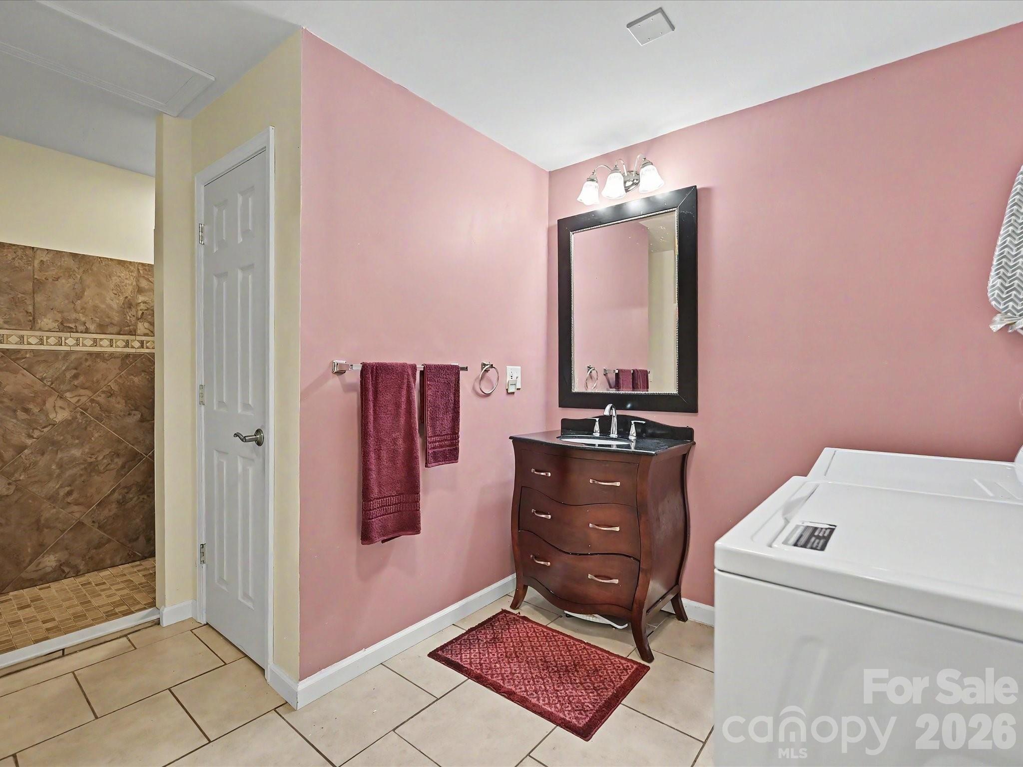 152 Lighthouse Road — Mount Holly