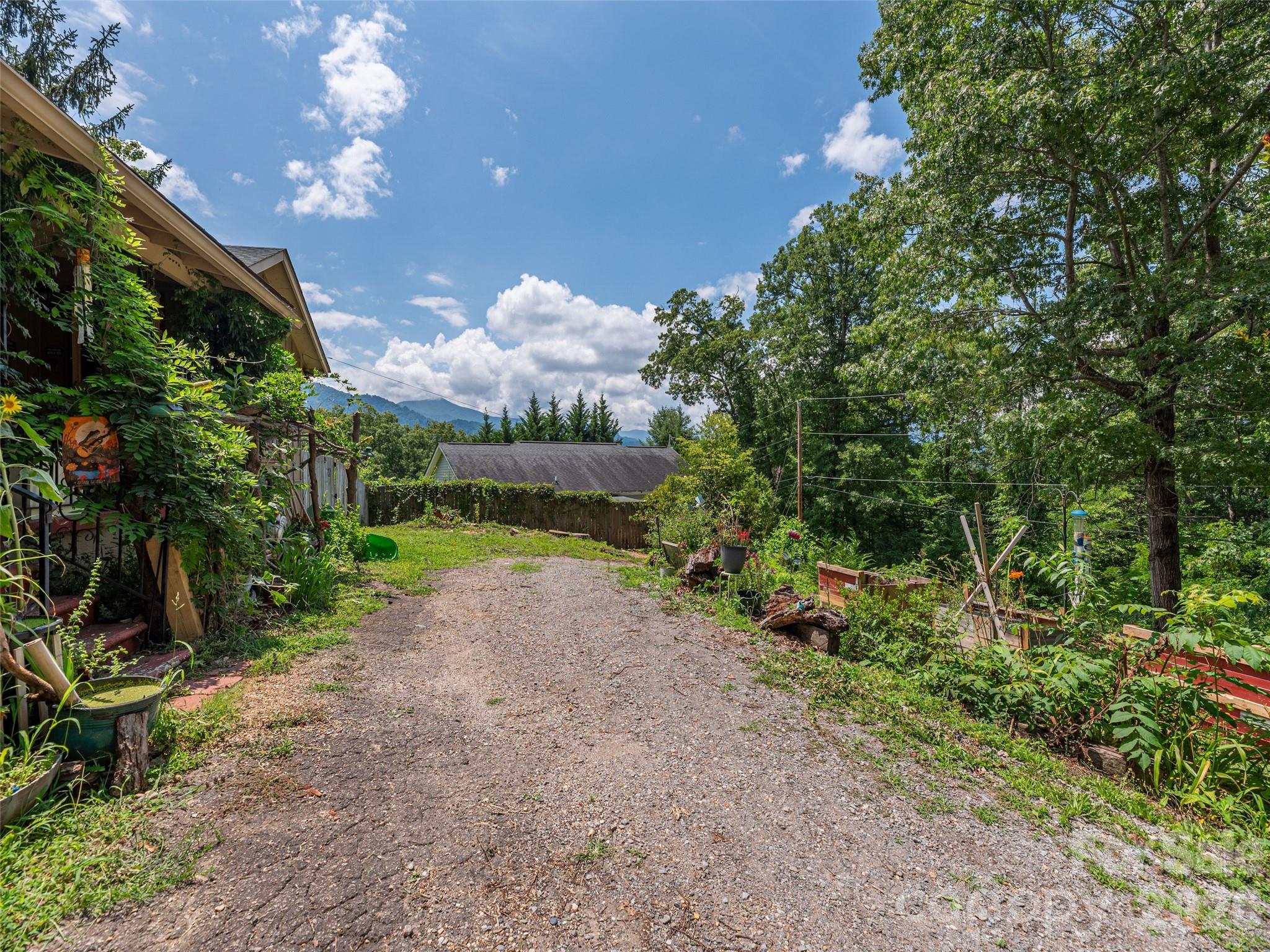 337 Hamer Avenue — Waynesville