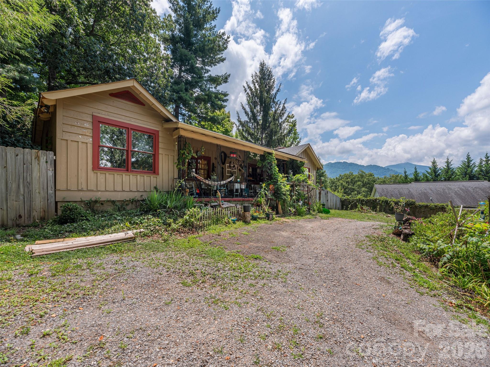 337 Hamer Avenue — Waynesville