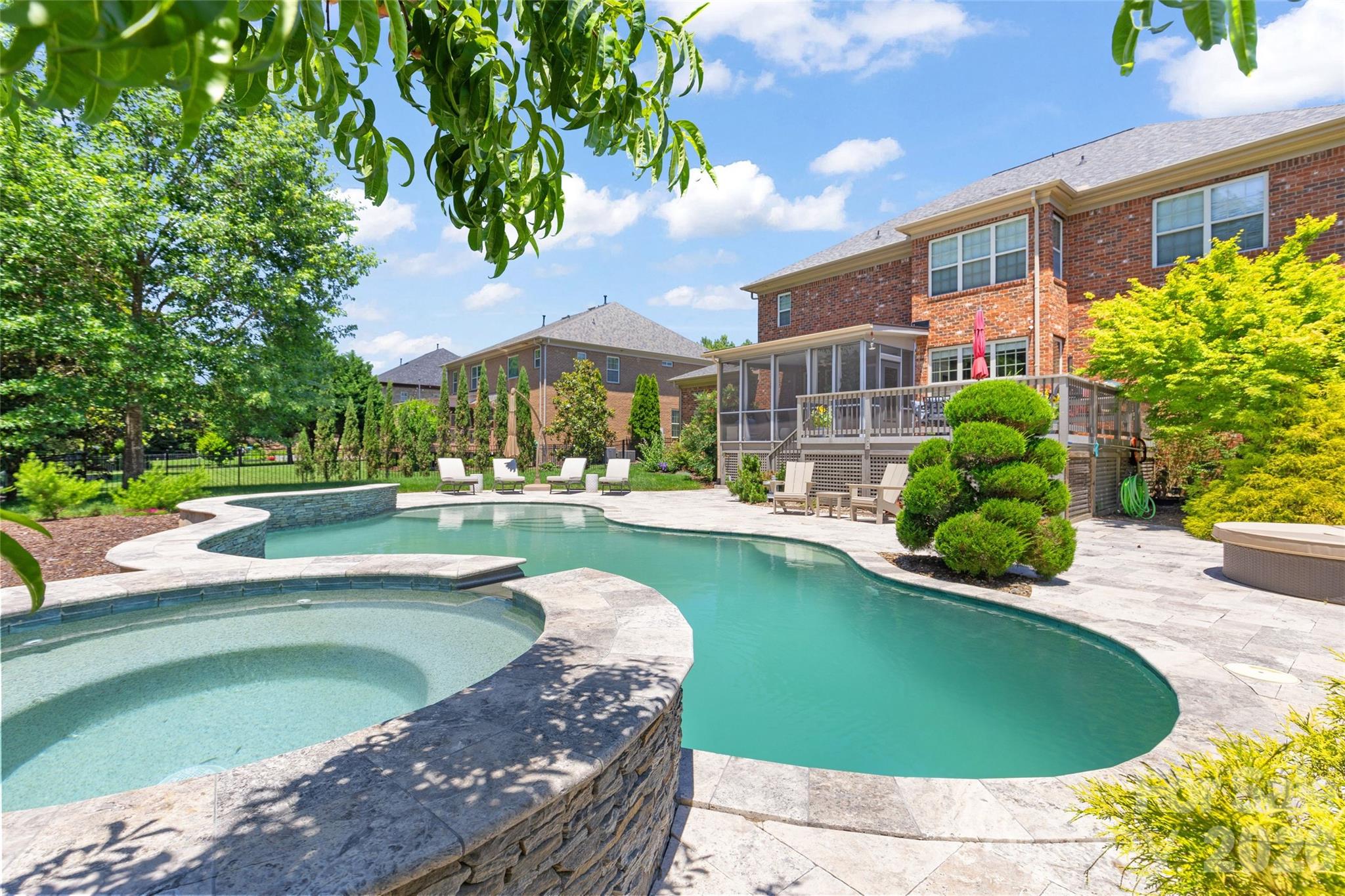 3207 Lakehurst Crossing — Matthews