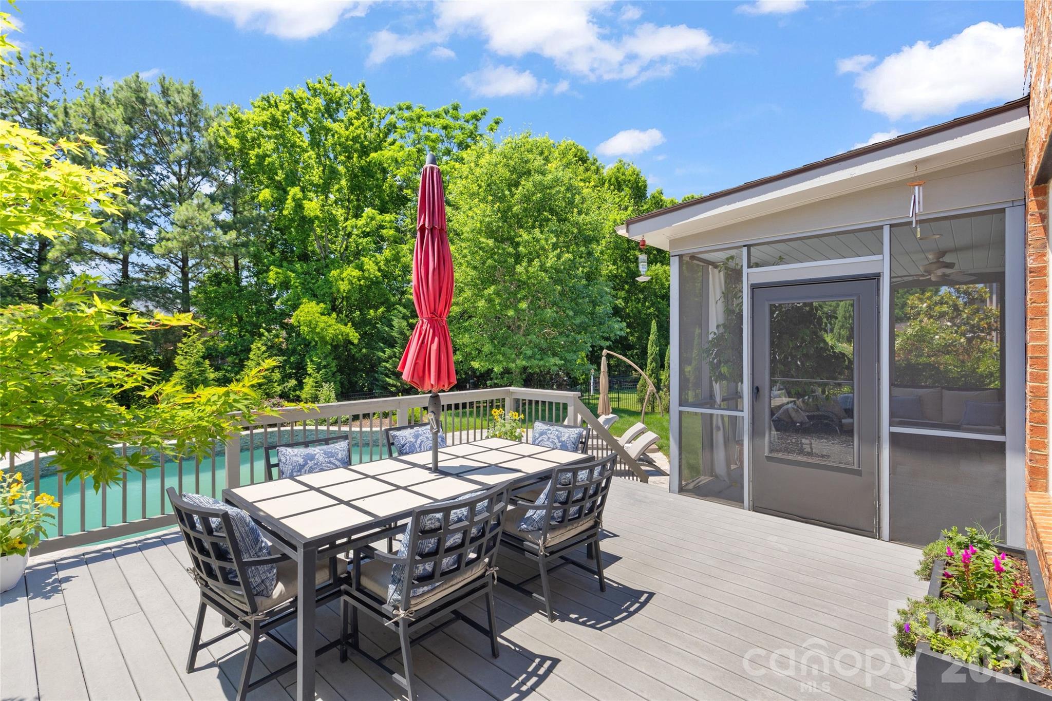 3207 Lakehurst Crossing — Matthews