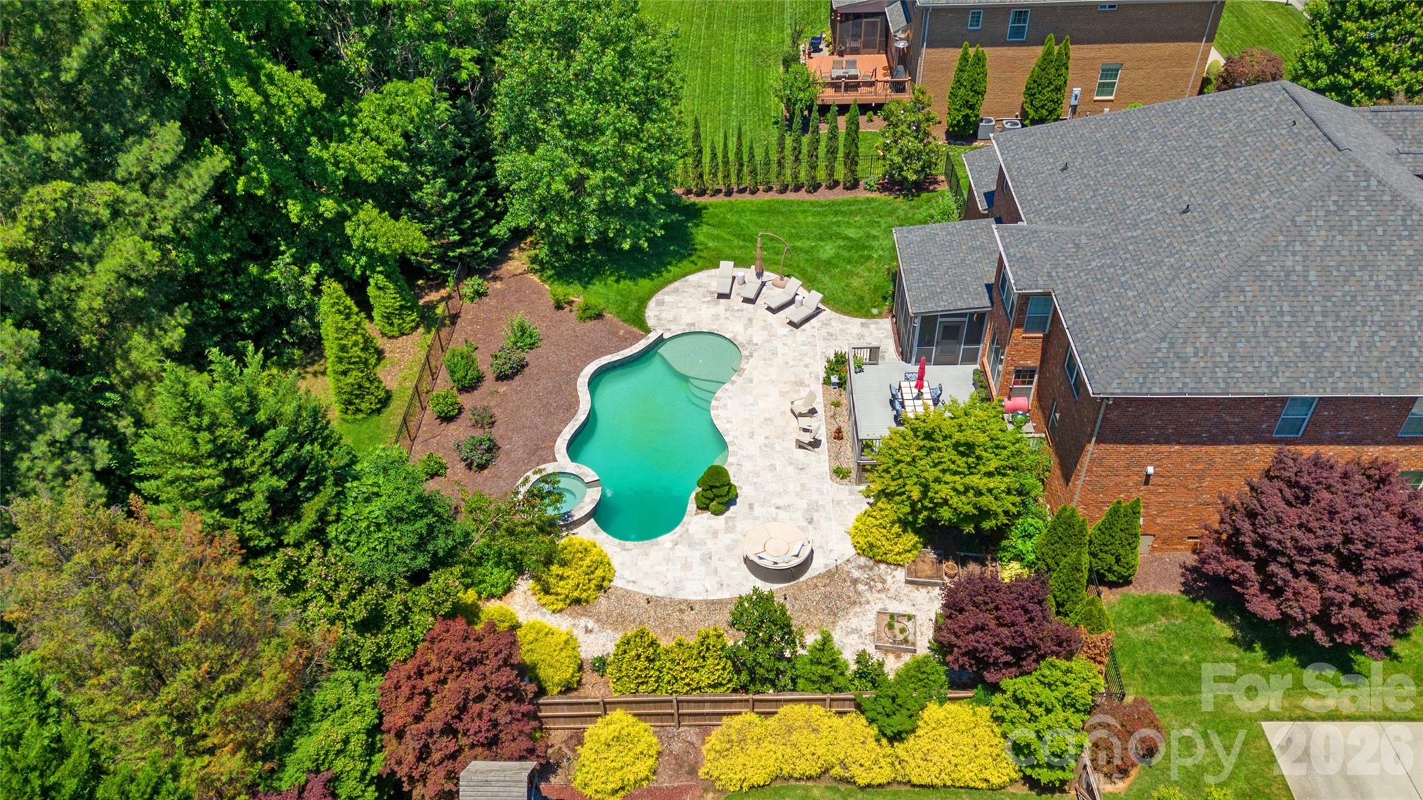 3207 Lakehurst Crossing — Matthews