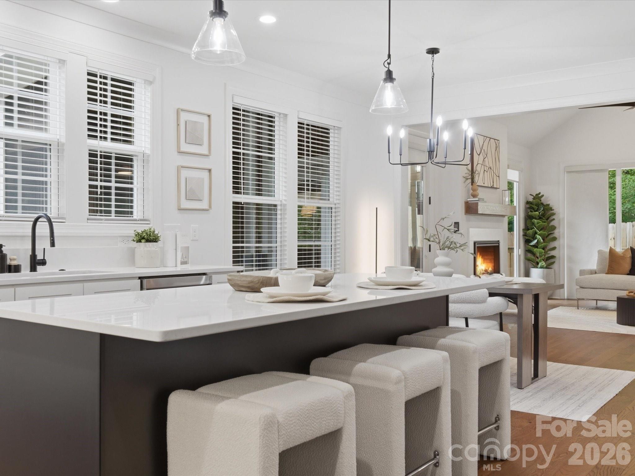 7815 Red Oaks Trail — Waxhaw