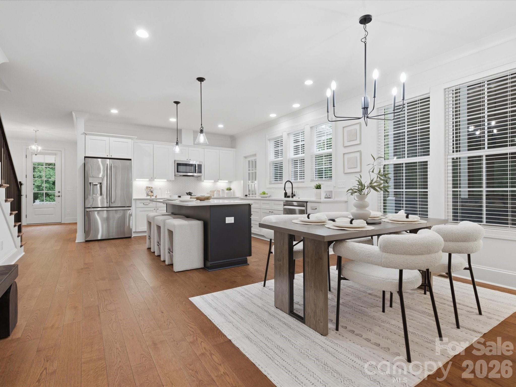 7815 Red Oaks Trail — Waxhaw