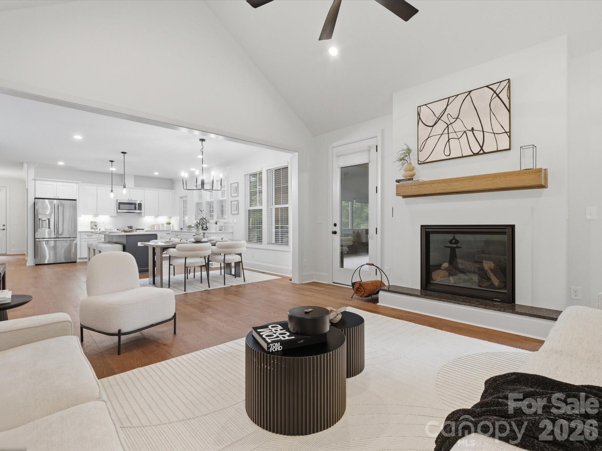 7815 Red Oaks Trail — Waxhaw