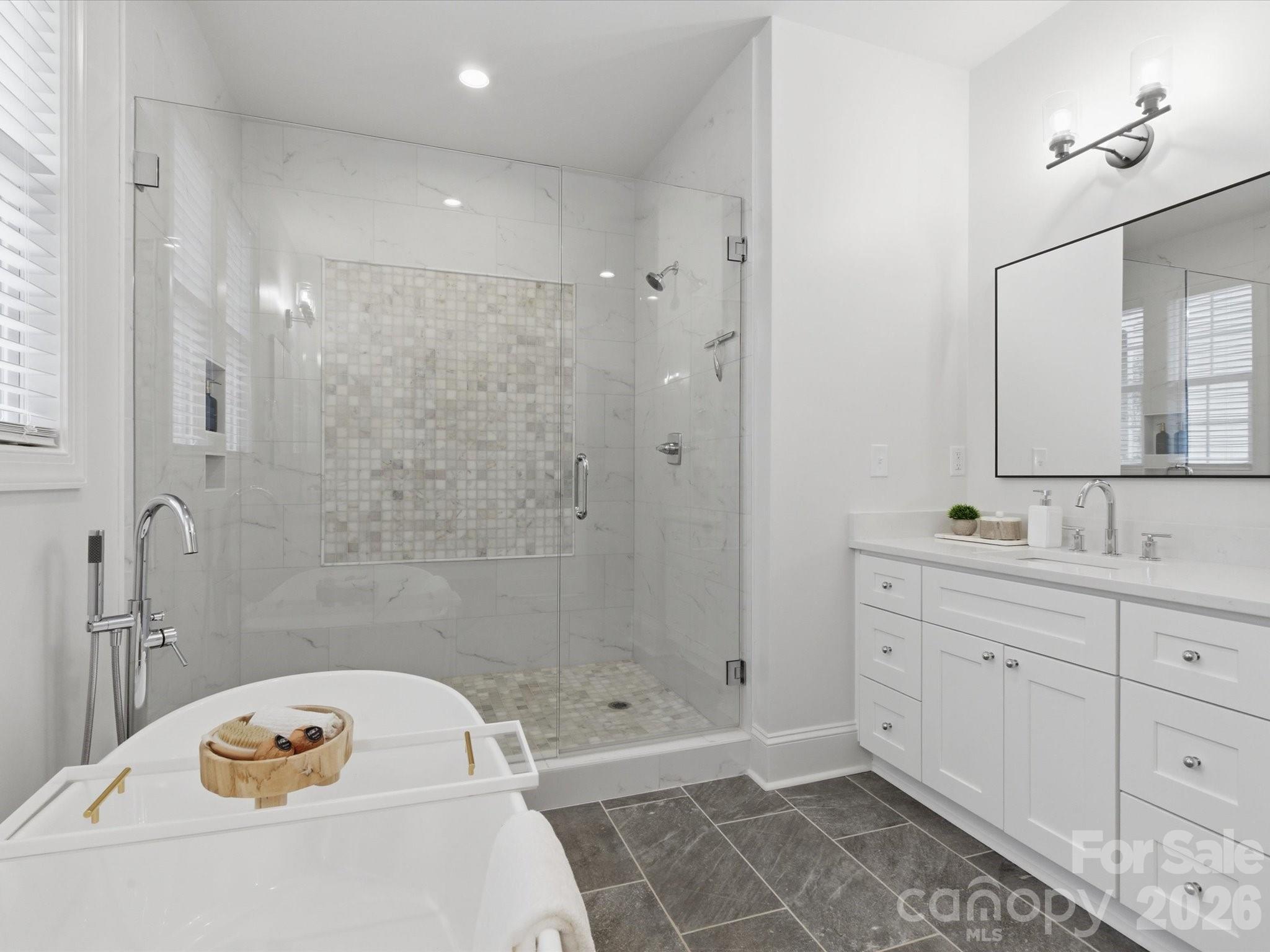 7815 Red Oaks Trail — Waxhaw