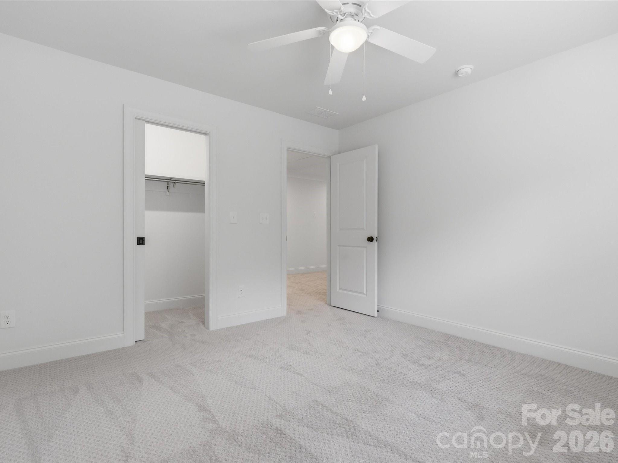 7815 Red Oaks Trail — Waxhaw