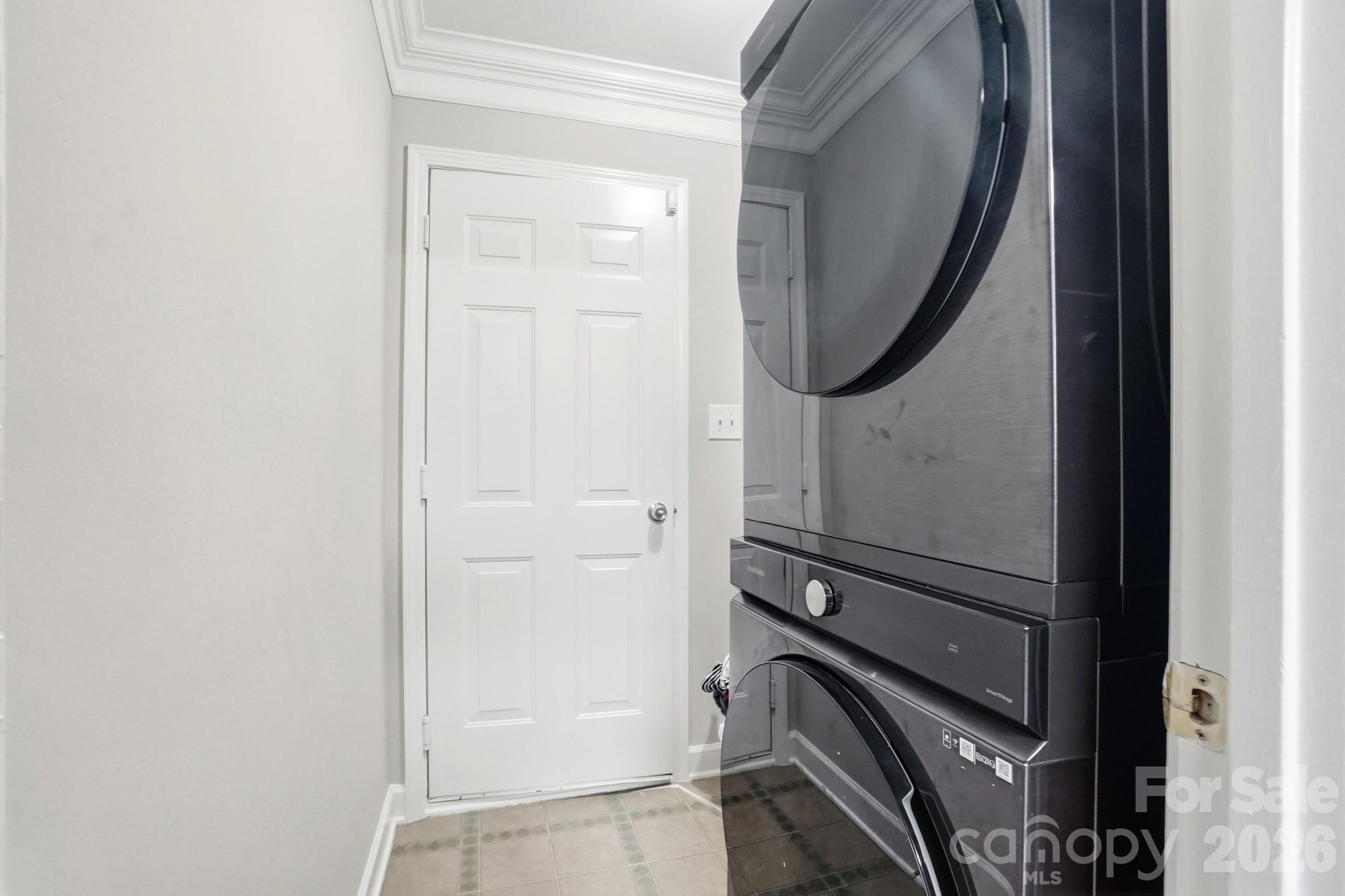 1135 Stonehenge Lane — Charlotte