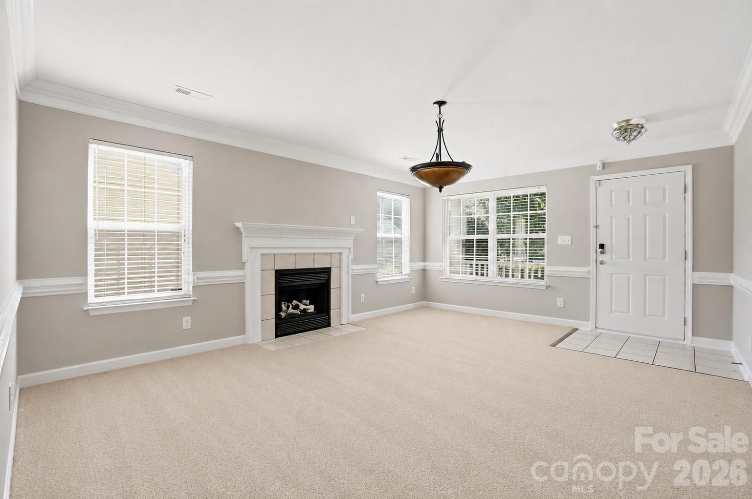 1135 Stonehenge Lane — Charlotte