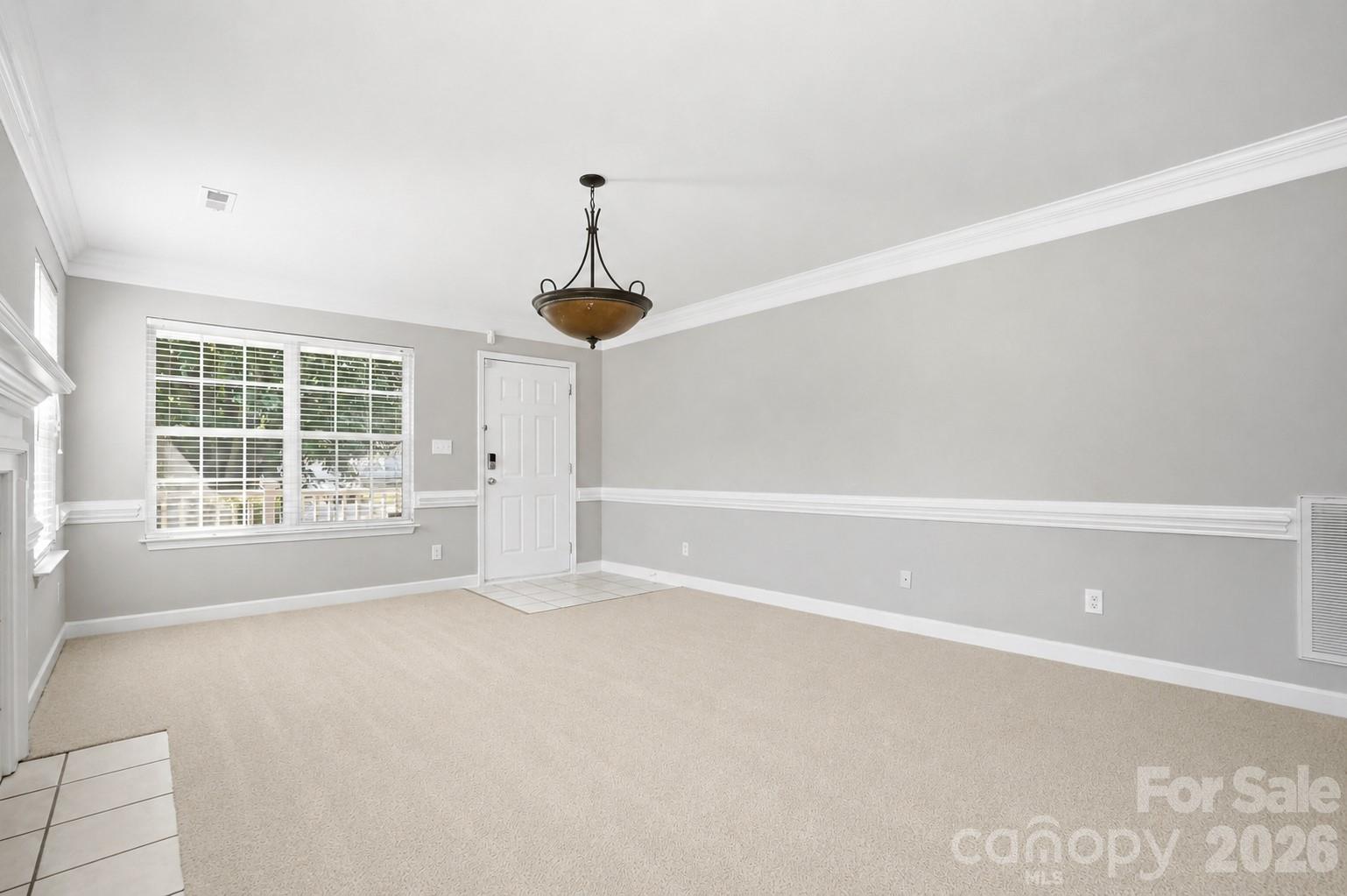1135 Stonehenge Lane — Charlotte