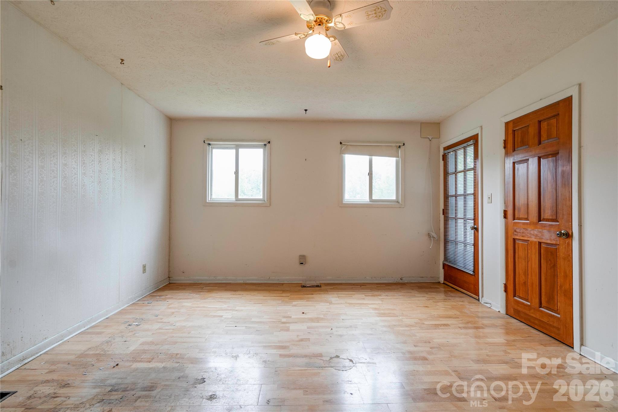 3016 Longwood Drive — Shelby