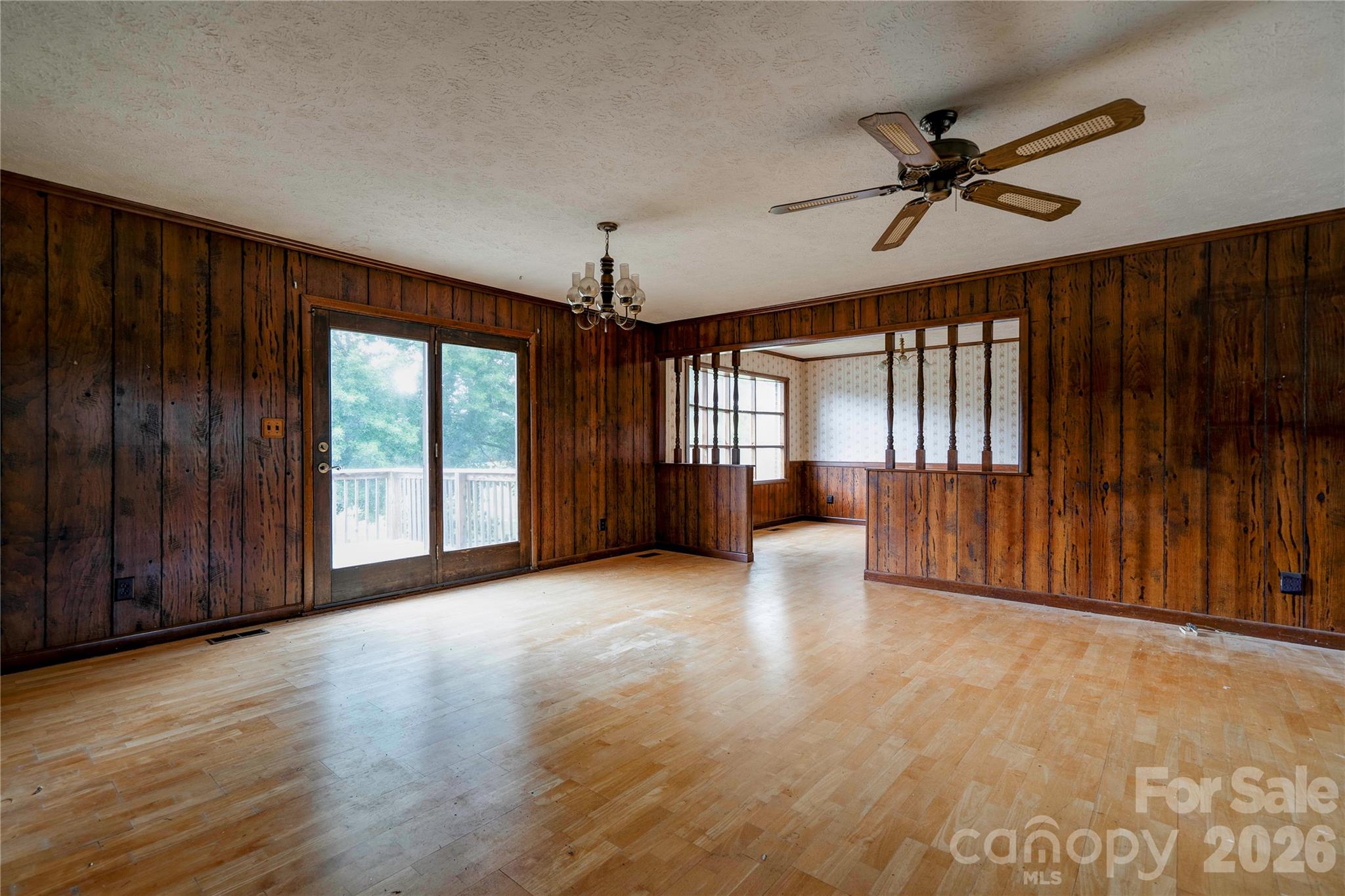 3016 Longwood Drive — Shelby