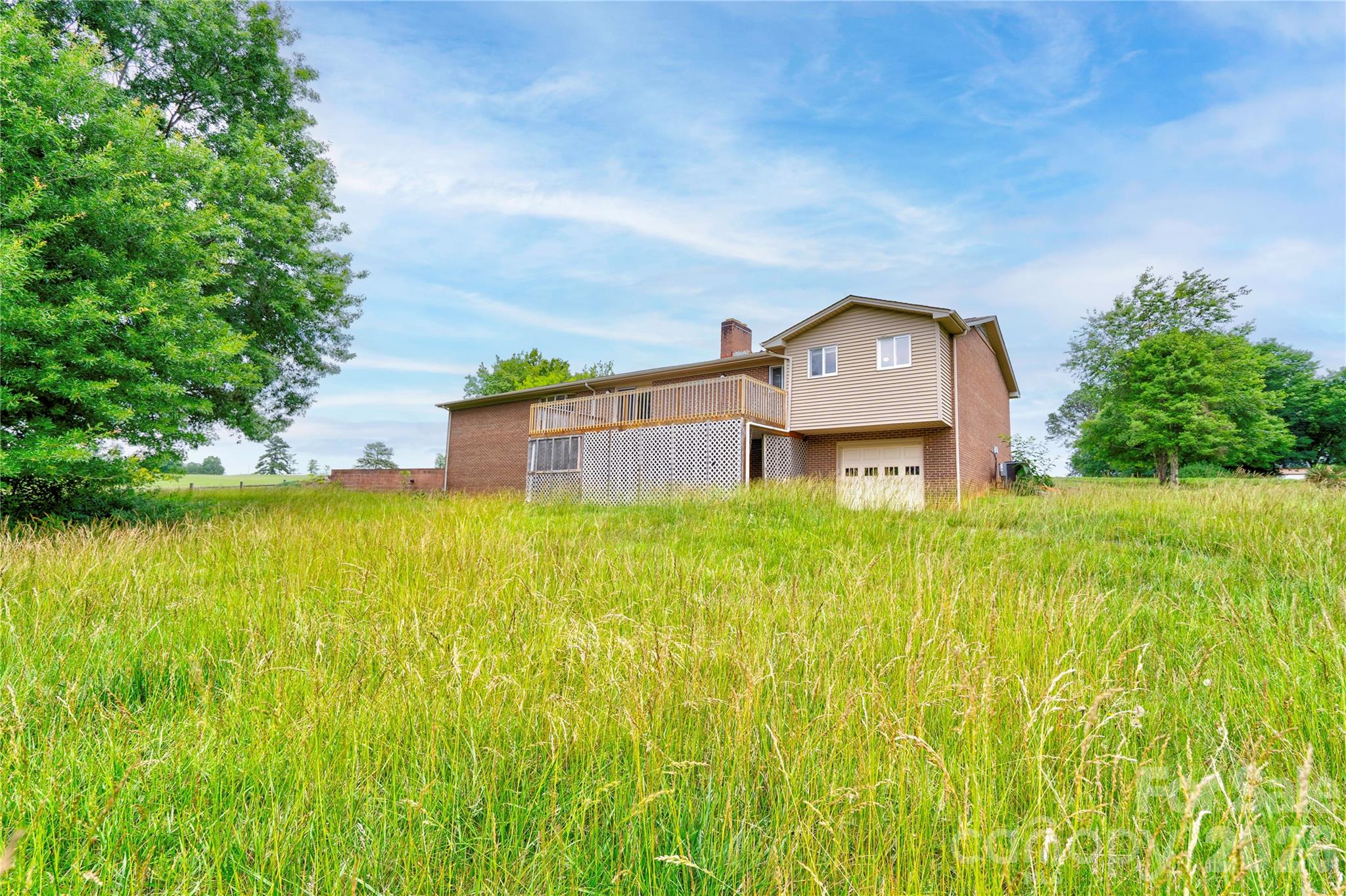 3016 Longwood Drive — Shelby