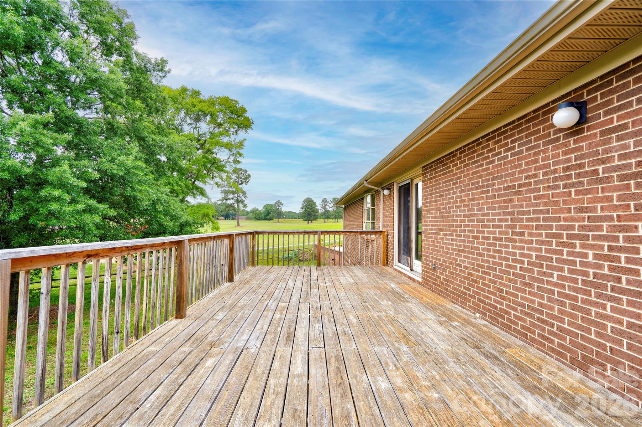 3016 Longwood Drive — Shelby