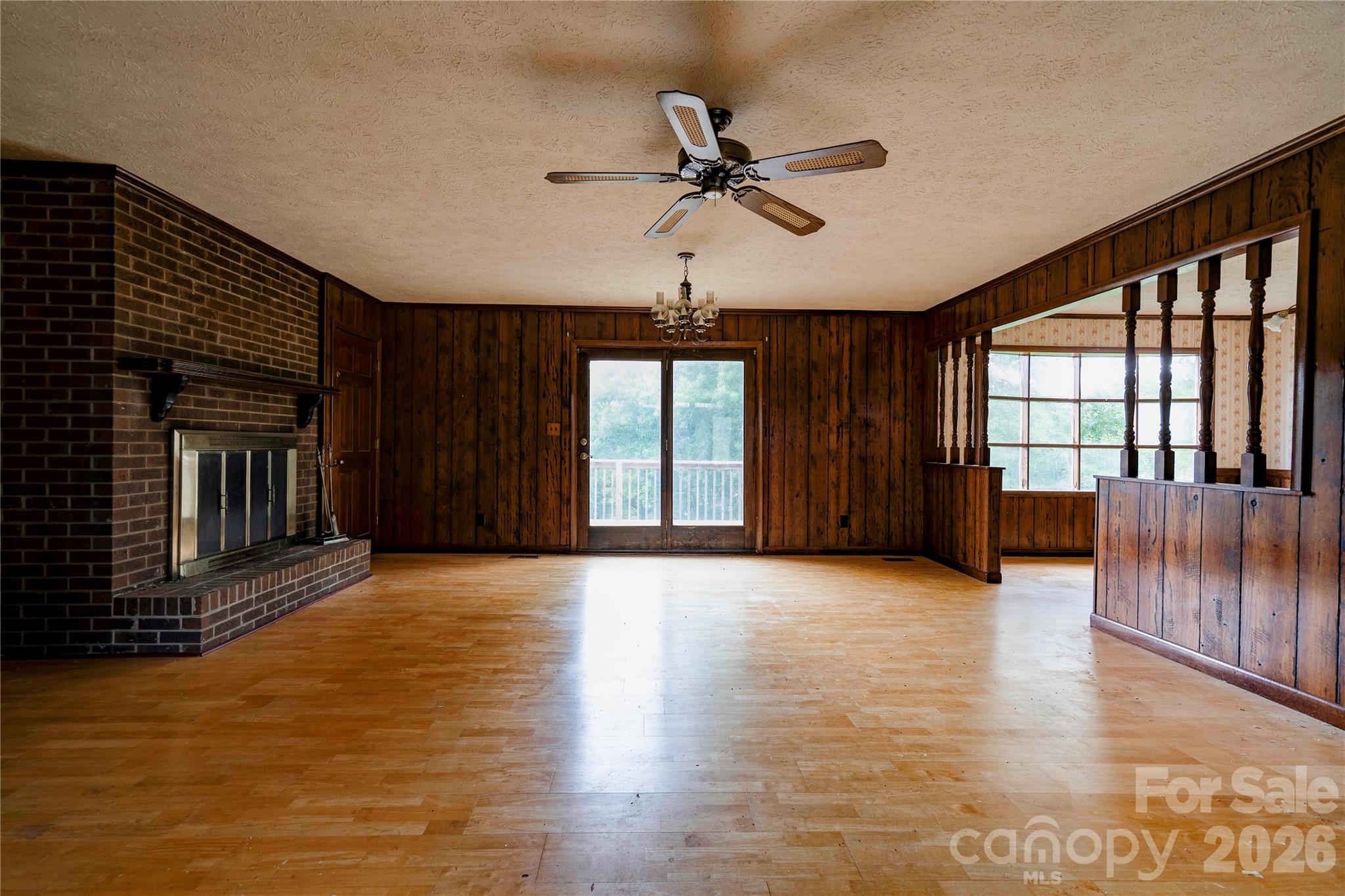 3016 Longwood Drive — Shelby