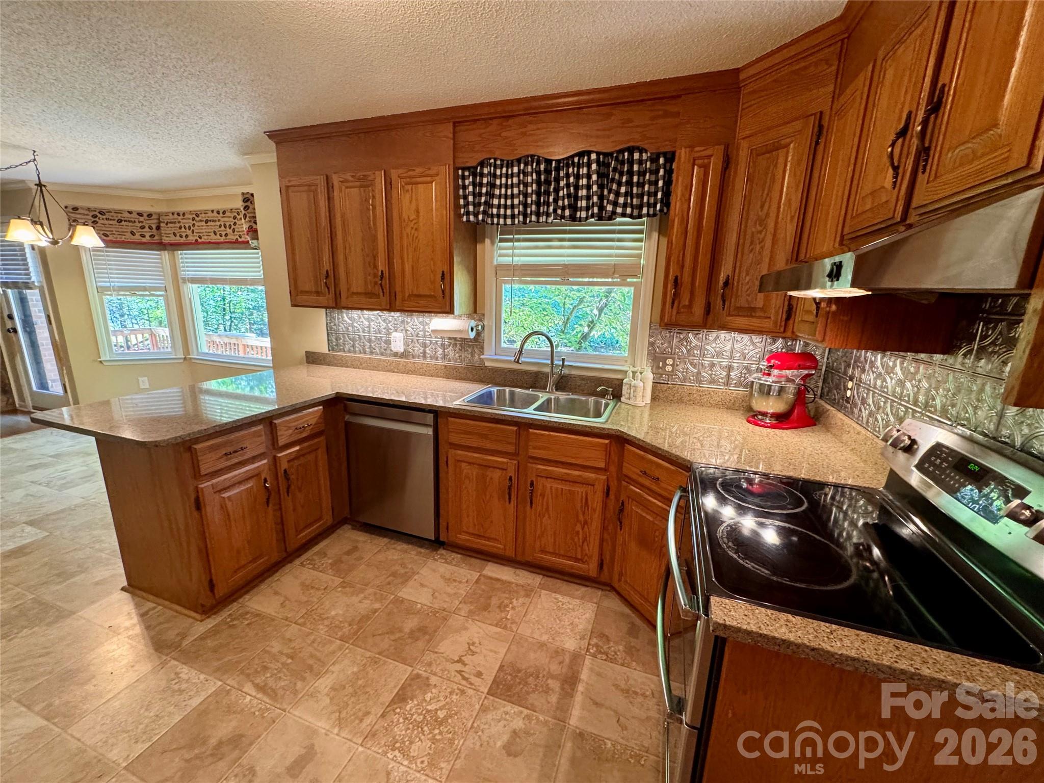 196 Flint Ridge Drive — Concord