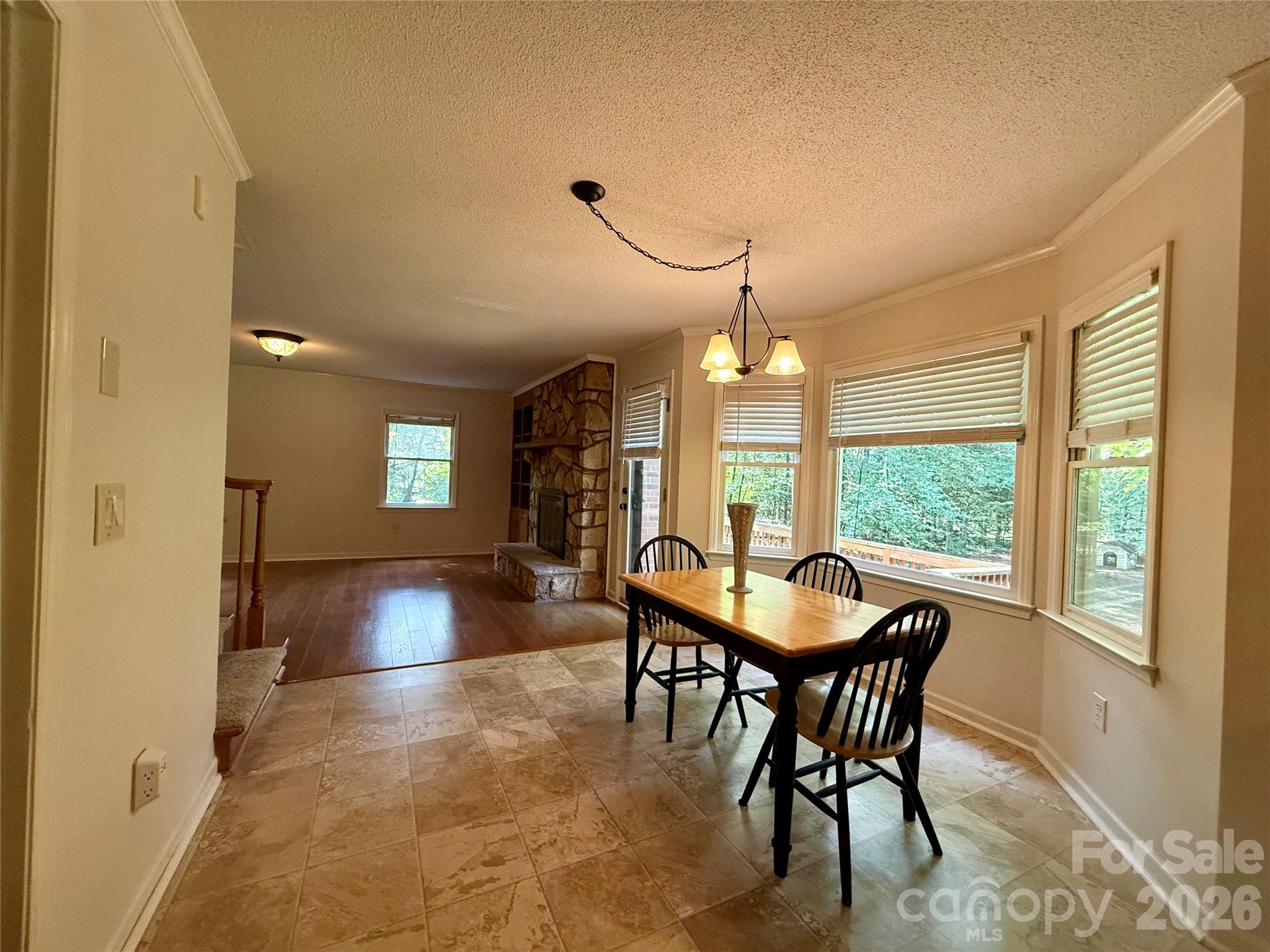 196 Flint Ridge Drive — Concord