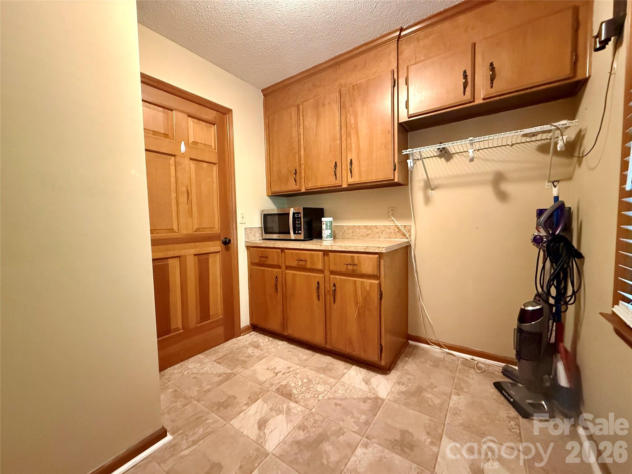 196 Flint Ridge Drive — Concord