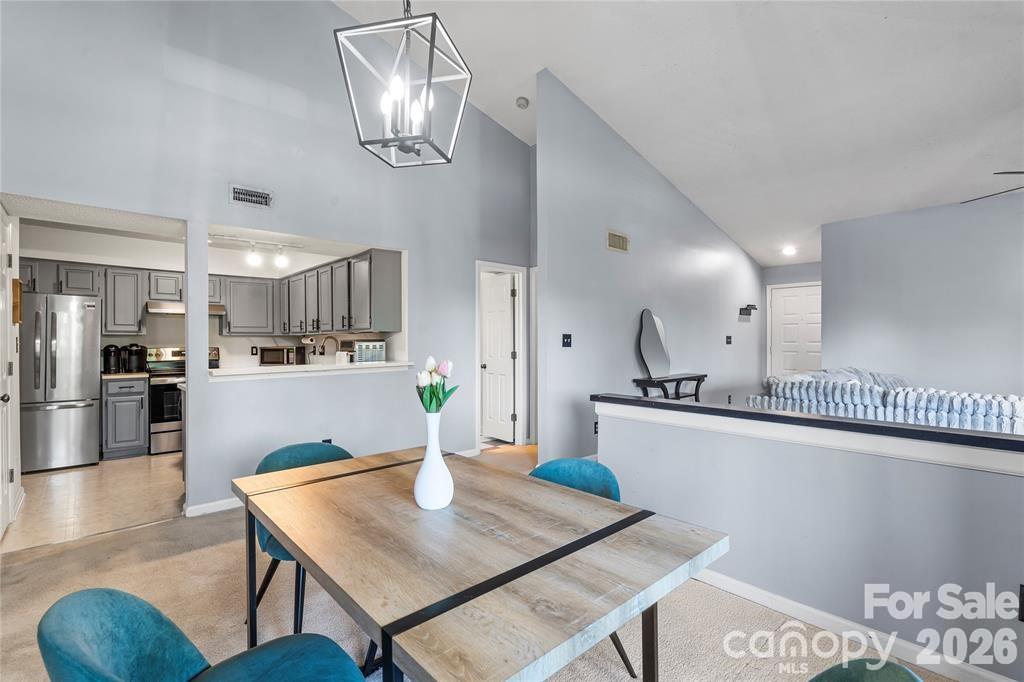 5870 Harris Grove Lane — Charlotte