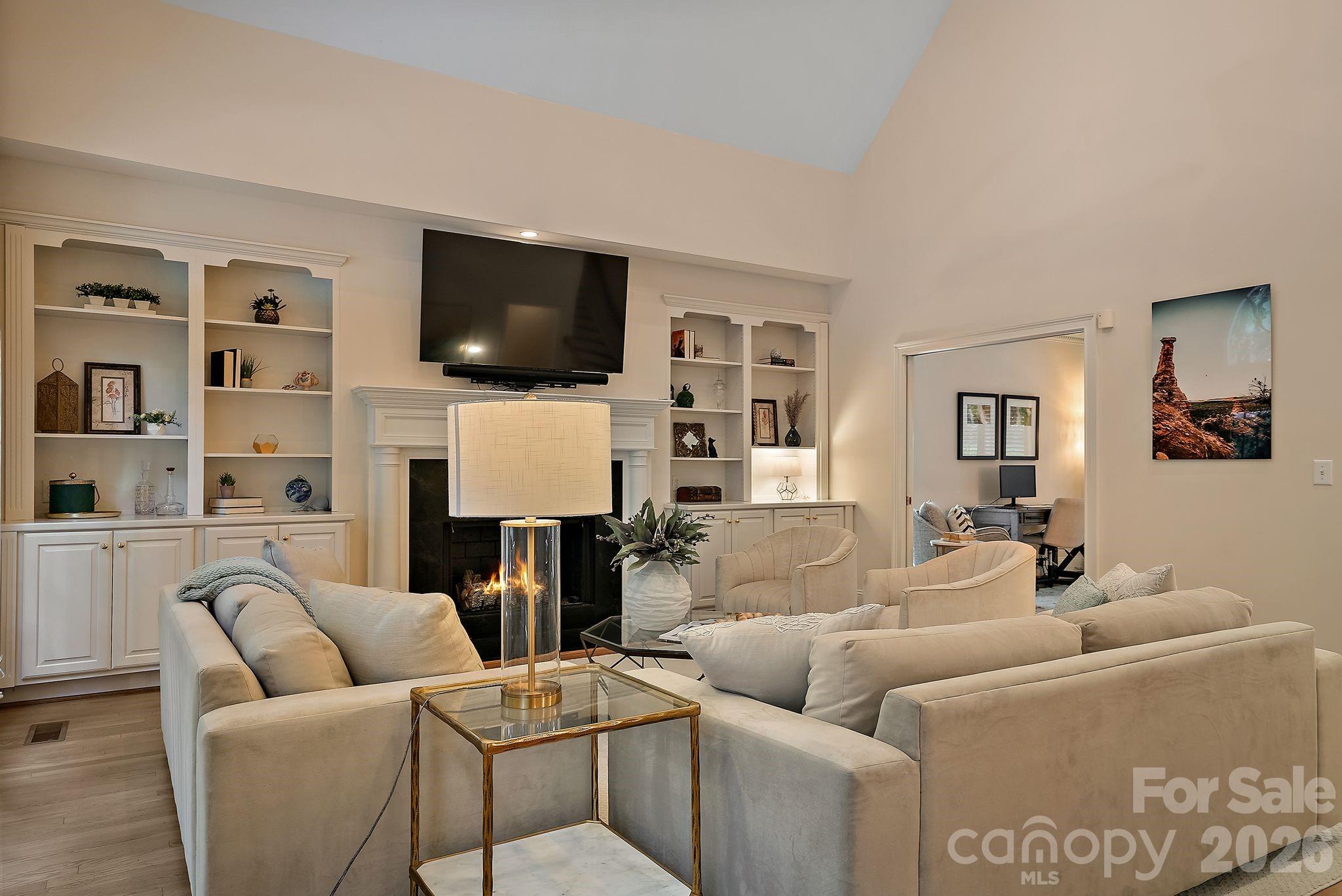 10917 Lederer Avenue — Charlotte
