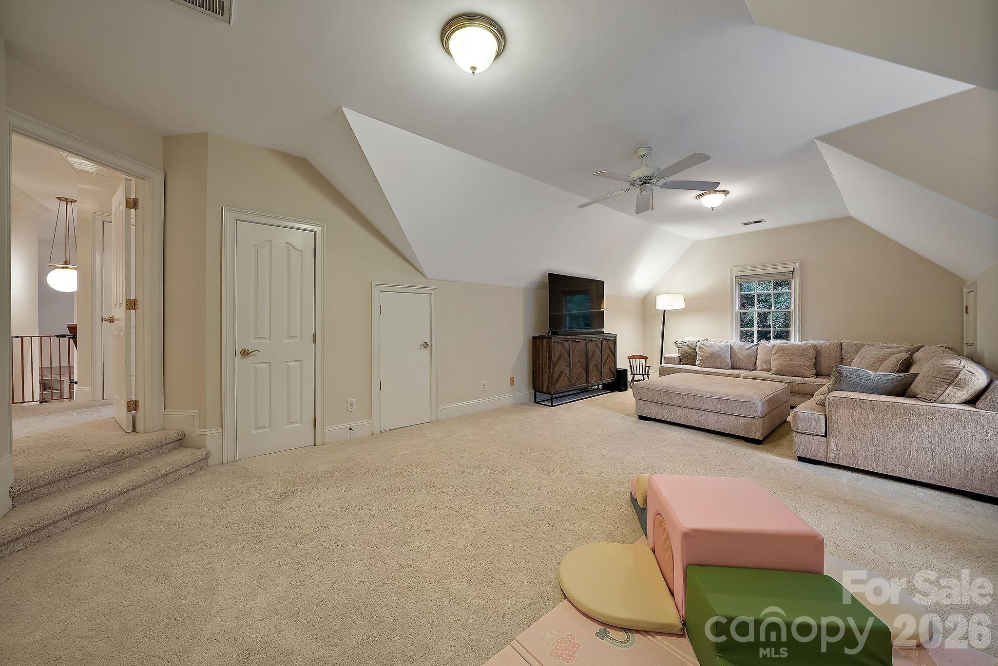 10917 Lederer Avenue — Charlotte